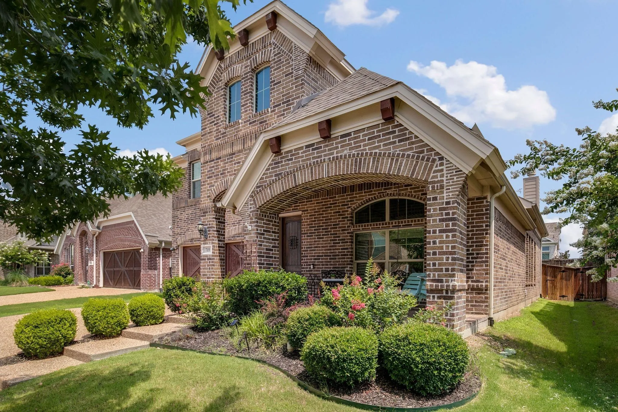Single Family Residence For Sale in Denton County , 709 Auburn Court, Savannah, Texas 76227, 5 Bedroom, 4 Bathroom, 2 Garage spaces, 2,930 Sqft, built in 2014, mls#21387826, Real Estate Agent in Savannah, Homes For Sale in Denton county, Homes For Sale in Savannah, Realtor in Savannah Texas, Real Estate Brokerage Independent Realty Texas, Luminita Cordes Realtor