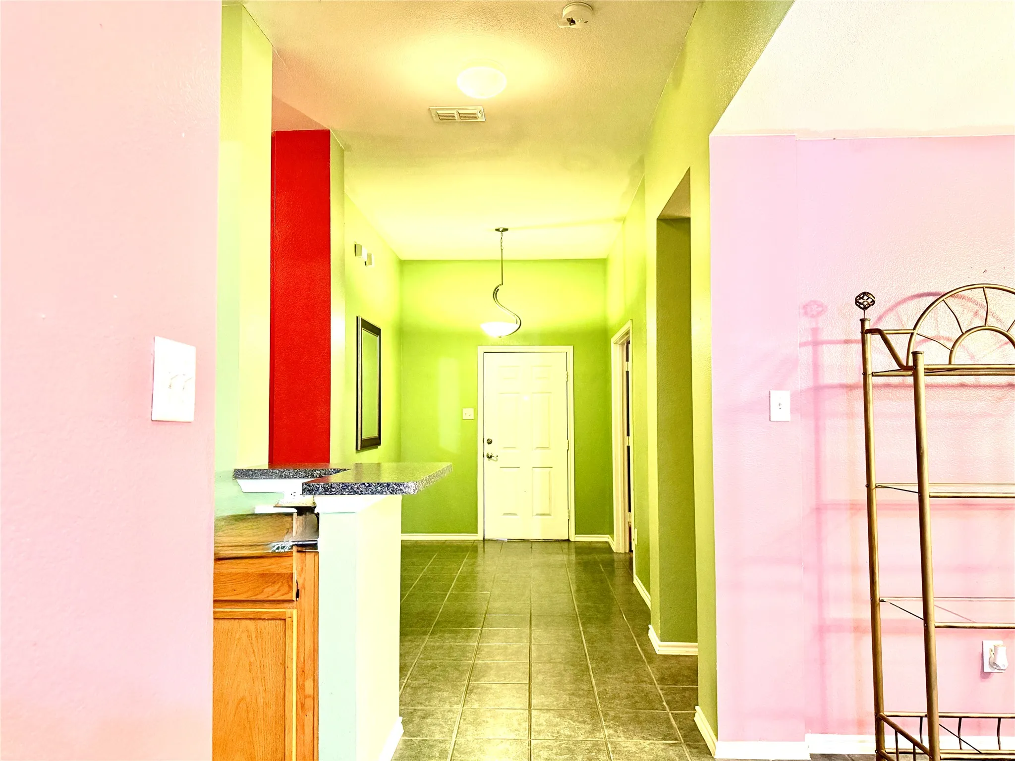 Single Family Residence For Sale in Dallas County , 193 Rolling Court, Lancaster, Texas 75146, 2 Bedroom, 2 Bathroom, 1 Garage spaces, 1,978 Sqft, built in 2005, mls#21367492, Real Estate Agent in Lancaster, Homes For Sale in Dallas county, Homes For Sale in Lancaster, Realtor in Lancaster Texas, Real Estate Brokerage Independent Realty Texas, Luminita Cordes Realtor