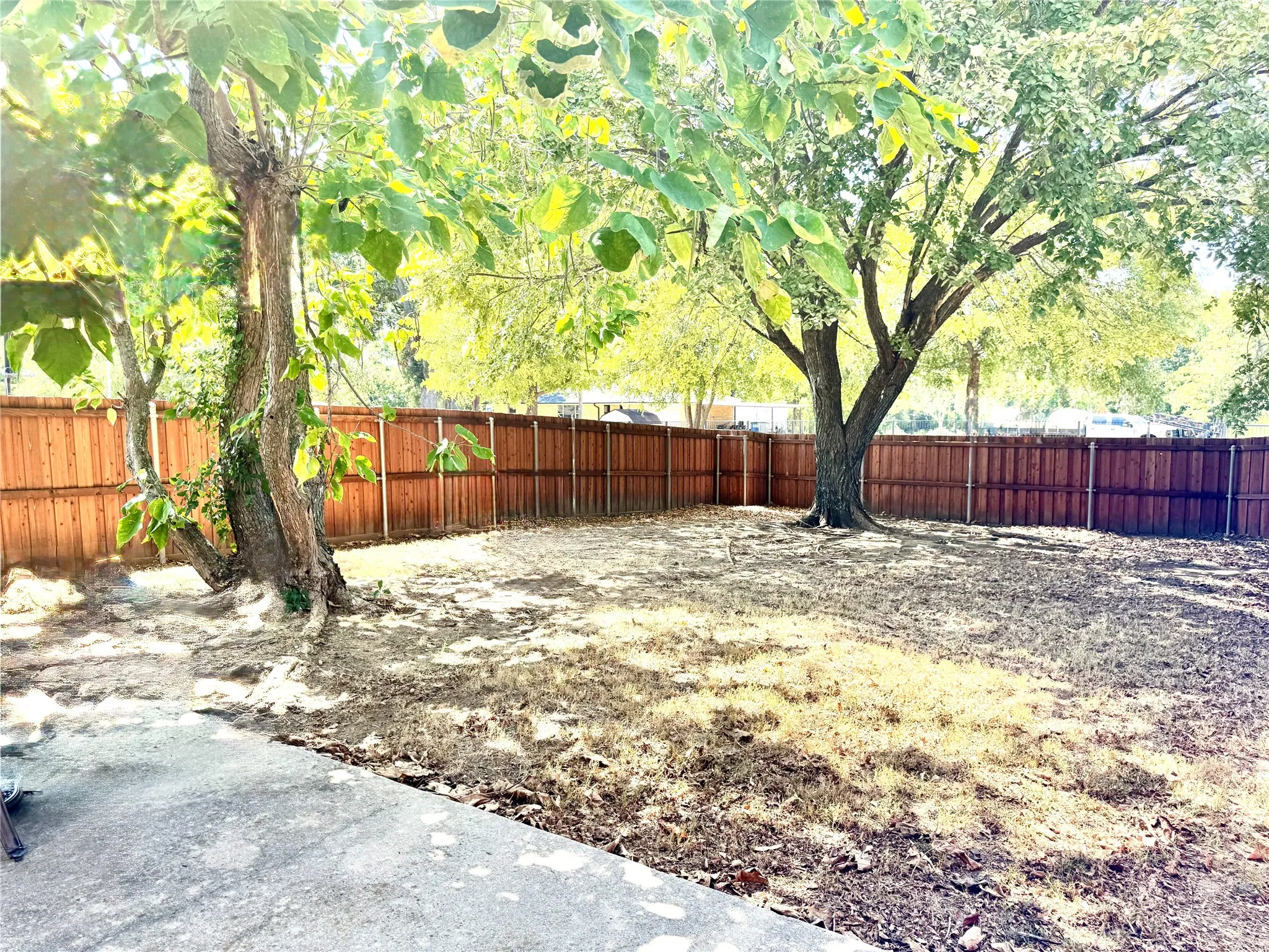Single Family Residence For Sale in Dallas County , 193 Rolling Court, Lancaster, Texas 75146, 2 Bedroom, 2 Bathroom, 1 Garage spaces, 1,978 Sqft, built in 2005, mls#21367492, Real Estate Agent in Lancaster, Homes For Sale in Dallas county, Homes For Sale in Lancaster, Realtor in Lancaster Texas, Real Estate Brokerage Independent Realty Texas, Luminita Cordes Realtor