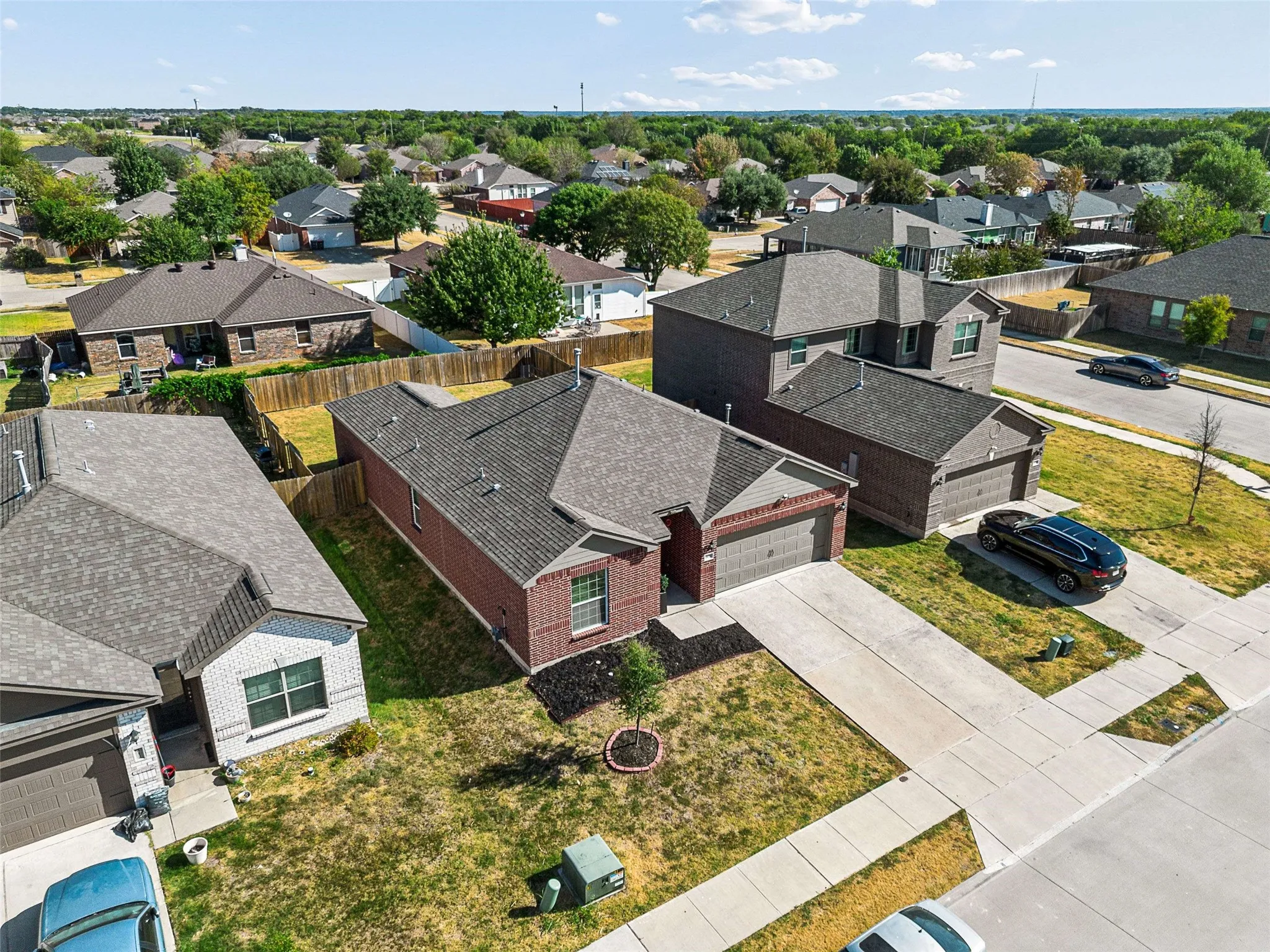 Single Family Residence For Sale in Collin County , 208 Emma Drive, Anna, Texas 75409, 3 Bedroom, 2 Bathroom, 2 Garage spaces, 1,647 Sqft, built in 2022, mls#21388928, Real Estate Agent in Anna, Homes For Sale in Collin county, Homes For Sale in Anna, Realtor in Anna Texas, Real Estate Brokerage Independent Realty Texas, Luminita Cordes Realtor