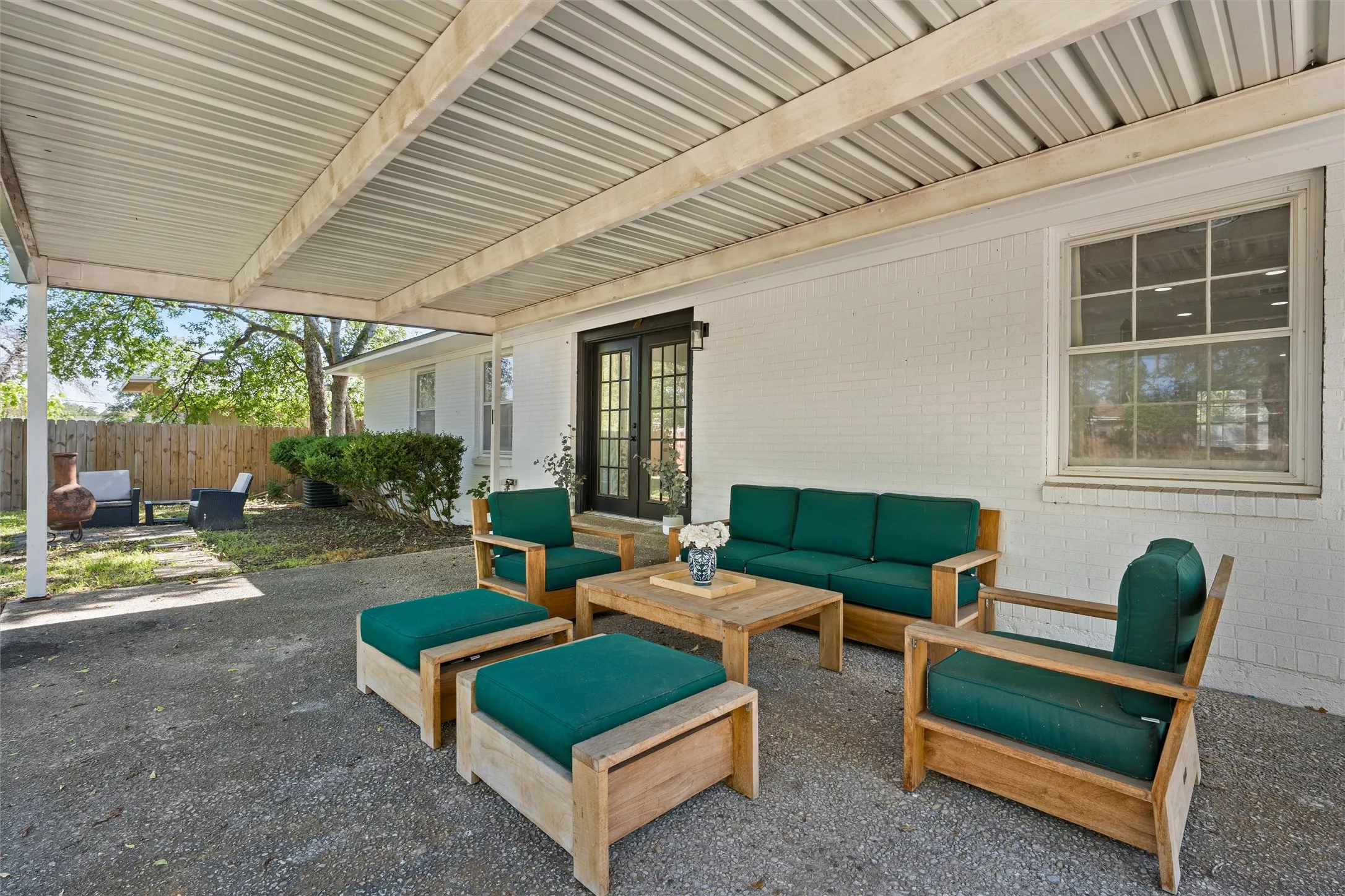 Single Family Residence For Sale in Mc Lennan County , 1117 Rambler Drive, Waco, Texas 76710, 3 Bedroom, 2 Bathroom, 2 Garage spaces, 1,746 Sqft, built in 1959, mls#21388556, Real Estate Agent in Waco, Homes For Sale in Mc Lennan county, Homes For Sale in Waco, Realtor in Waco Texas, Real Estate Brokerage Independent Realty Texas, Luminita Cordes Realtor