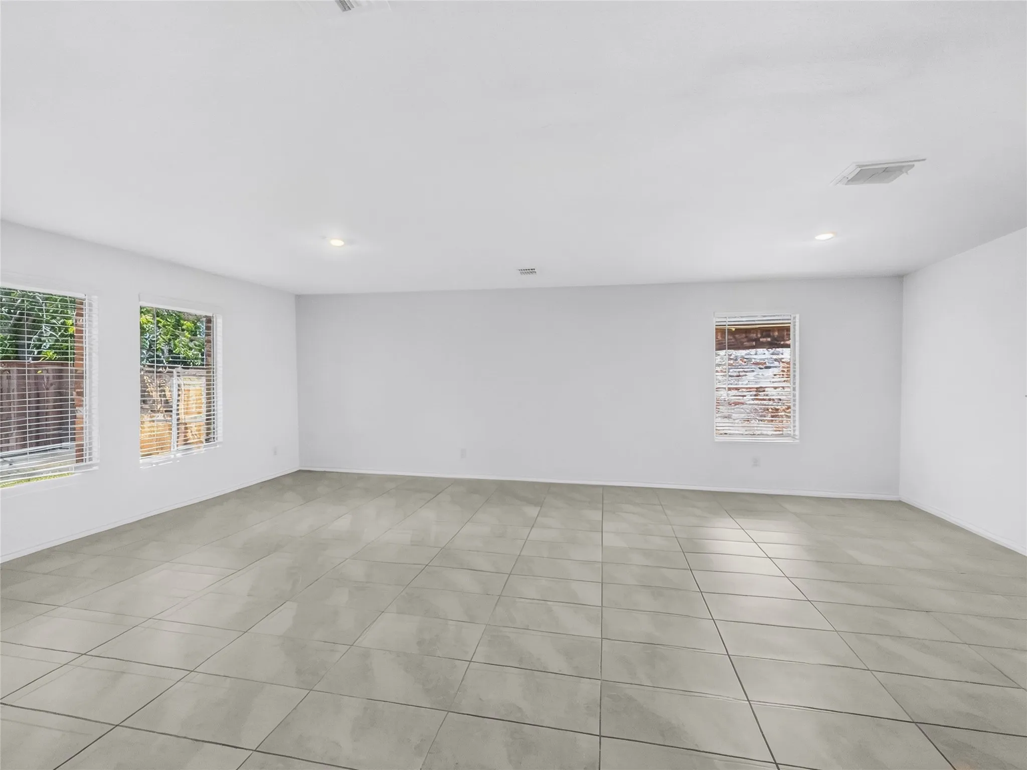 Single Family Residence For Sale in Denton County , 1520 Claireborne Court, Little Elm, Texas 75068, 4 Bedroom, 2 Bathroom, 2 Garage spaces, 1,870 Sqft, built in 2023, mls#21387702, Real Estate Agent in Little Elm, Homes For Sale in Denton county, Homes For Sale in Little Elm, Realtor in Little Elm Texas, Real Estate Brokerage Independent Realty Texas, Luminita Cordes Realtor