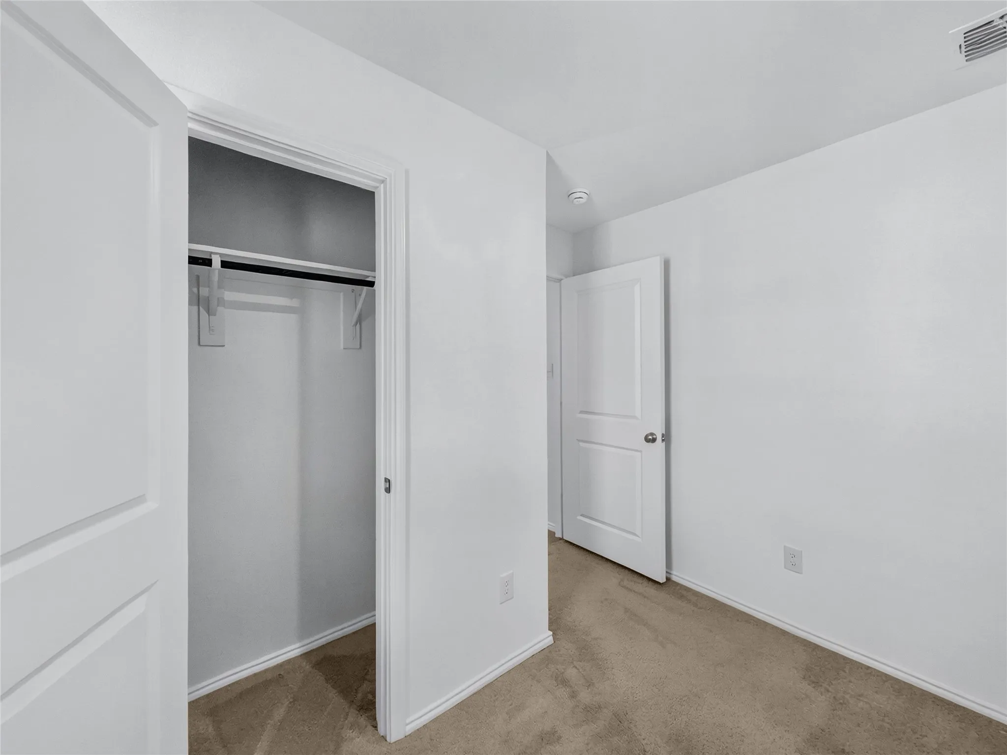 Single Family Residence For Sale in Denton County , 1520 Claireborne Court, Little Elm, Texas 75068, 4 Bedroom, 2 Bathroom, 2 Garage spaces, 1,870 Sqft, built in 2023, mls#21387702, Real Estate Agent in Little Elm, Homes For Sale in Denton county, Homes For Sale in Little Elm, Realtor in Little Elm Texas, Real Estate Brokerage Independent Realty Texas, Luminita Cordes Realtor