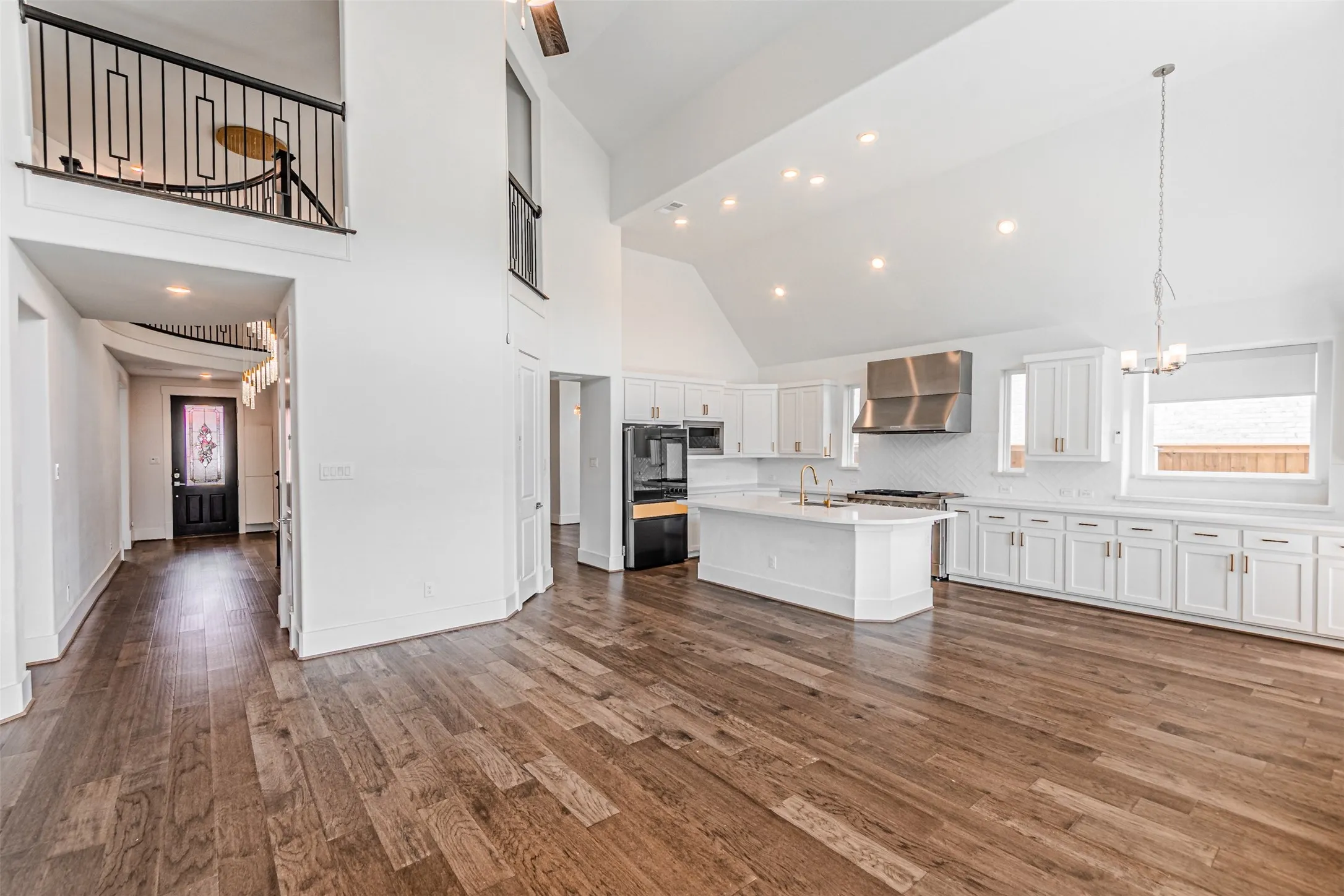 Single Family Residence For Rent in Denton County , 4878 Limousine Lane, Frisco, Texas 75034, 6 Bedroom, 5 Bathroom, 2 Garage spaces, 4,267 Sqft, built in 2023, mls#21387975, Real Estate Agent in Frisco, Homes For Rent in Denton county, Homes For Rent in Frisco, Realtor in Frisco Texas, Real Estate Brokerage Independent Realty Texas, Luminita Cordes Realtor