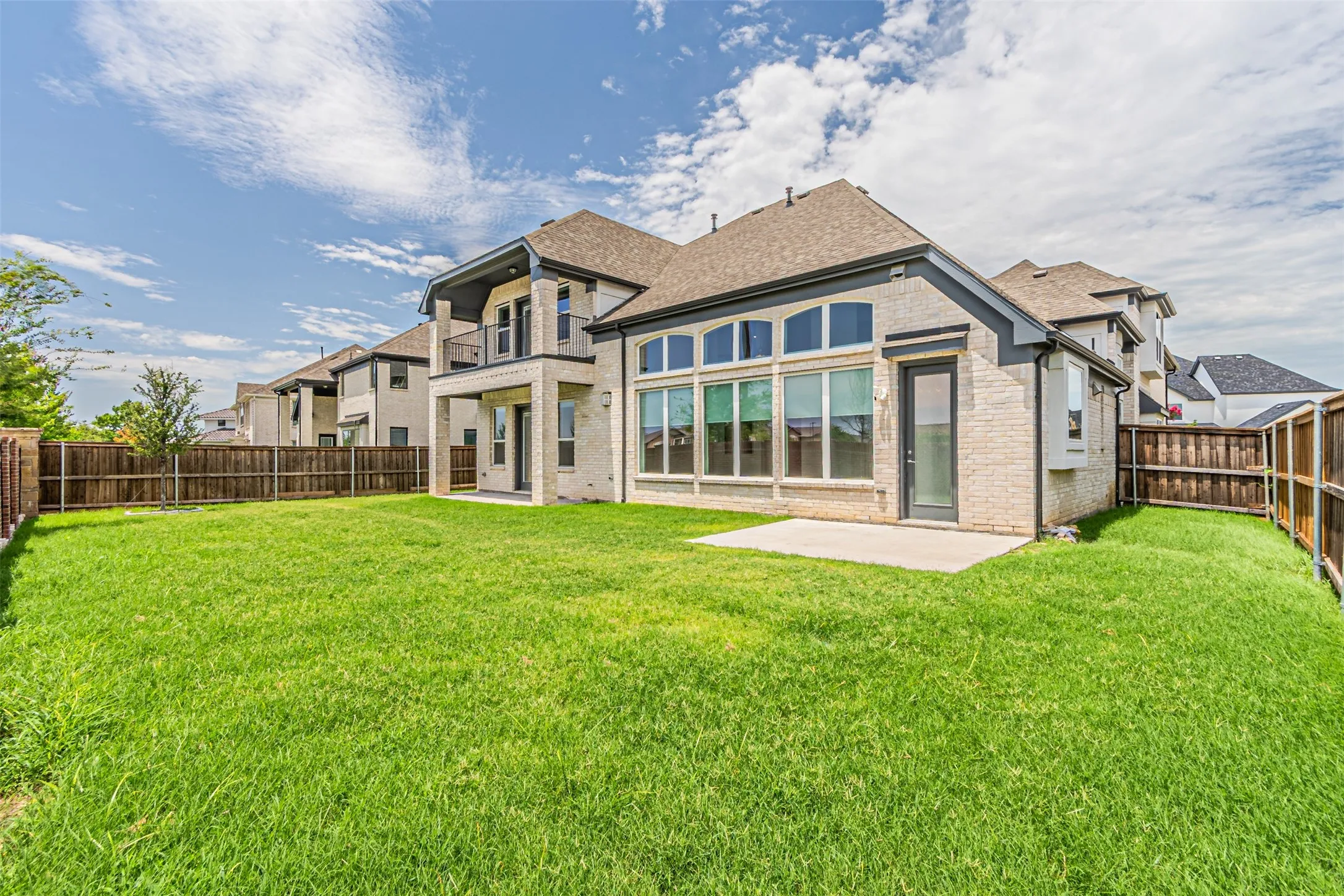 Single Family Residence For Rent in Denton County , 4878 Limousine Lane, Frisco, Texas 75034, 6 Bedroom, 5 Bathroom, 2 Garage spaces, 4,267 Sqft, built in 2023, mls#21387975, Real Estate Agent in Frisco, Homes For Rent in Denton county, Homes For Rent in Frisco, Realtor in Frisco Texas, Real Estate Brokerage Independent Realty Texas, Luminita Cordes Realtor