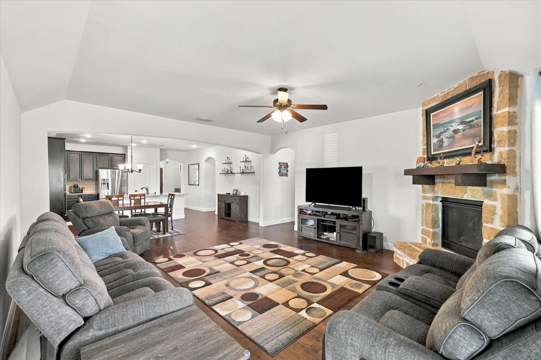 Single Family Residence For Sale in Denton County , 1733 Ridge Creek Lane, Aubrey, Texas 76227, 3 Bedroom, 2 Bathroom, 2 Garage spaces, 1,892 Sqft, built in 2018, mls#21373889, Real Estate Agent in Aubrey, Homes For Sale in Denton county, Homes For Sale in Aubrey, Realtor in Aubrey Texas, Real Estate Brokerage Independent Realty Texas, Luminita Cordes Realtor