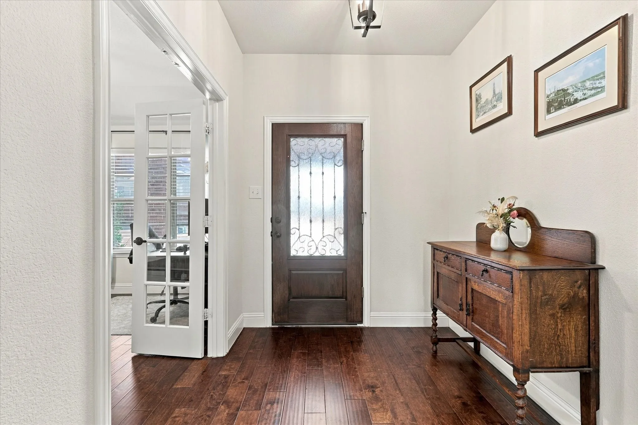 Single Family Residence For Sale in Denton County , 1733 Ridge Creek Lane, Aubrey, Texas 76227, 3 Bedroom, 2 Bathroom, 2 Garage spaces, 1,892 Sqft, built in 2018, mls#21373889, Real Estate Agent in Aubrey, Homes For Sale in Denton county, Homes For Sale in Aubrey, Realtor in Aubrey Texas, Real Estate Brokerage Independent Realty Texas, Luminita Cordes Realtor