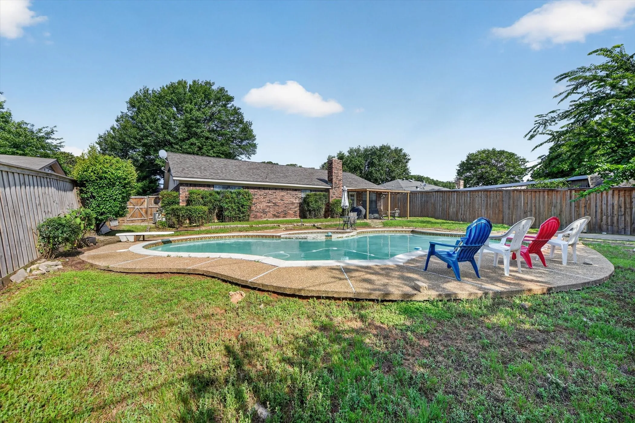 Single Family Residence For Sale in Tarrant County , 6724 Bartay Drive, North Richland Hills, Texas 76182, 3 Bedroom, 2 Bathroom, 2 Garage spaces, 1,521 Sqft, built in 1976, mls#21385636, Real Estate Agent in North Richland Hills, Homes For Sale in Tarrant county, Homes For Sale in North Richland Hills, Realtor in North Richland Hills Texas, Real Estate Brokerage Independent Realty Texas, Luminita Cordes Realtor