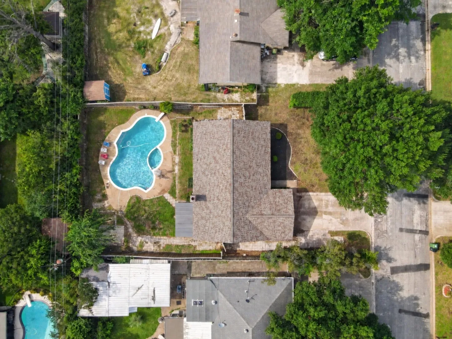 Single Family Residence For Sale in Tarrant County , 6724 Bartay Drive, North Richland Hills, Texas 76182, 3 Bedroom, 2 Bathroom, 2 Garage spaces, 1,521 Sqft, built in 1976, mls#21385636, Real Estate Agent in North Richland Hills, Homes For Sale in Tarrant county, Homes For Sale in North Richland Hills, Realtor in North Richland Hills Texas, Real Estate Brokerage Independent Realty Texas, Luminita Cordes Realtor