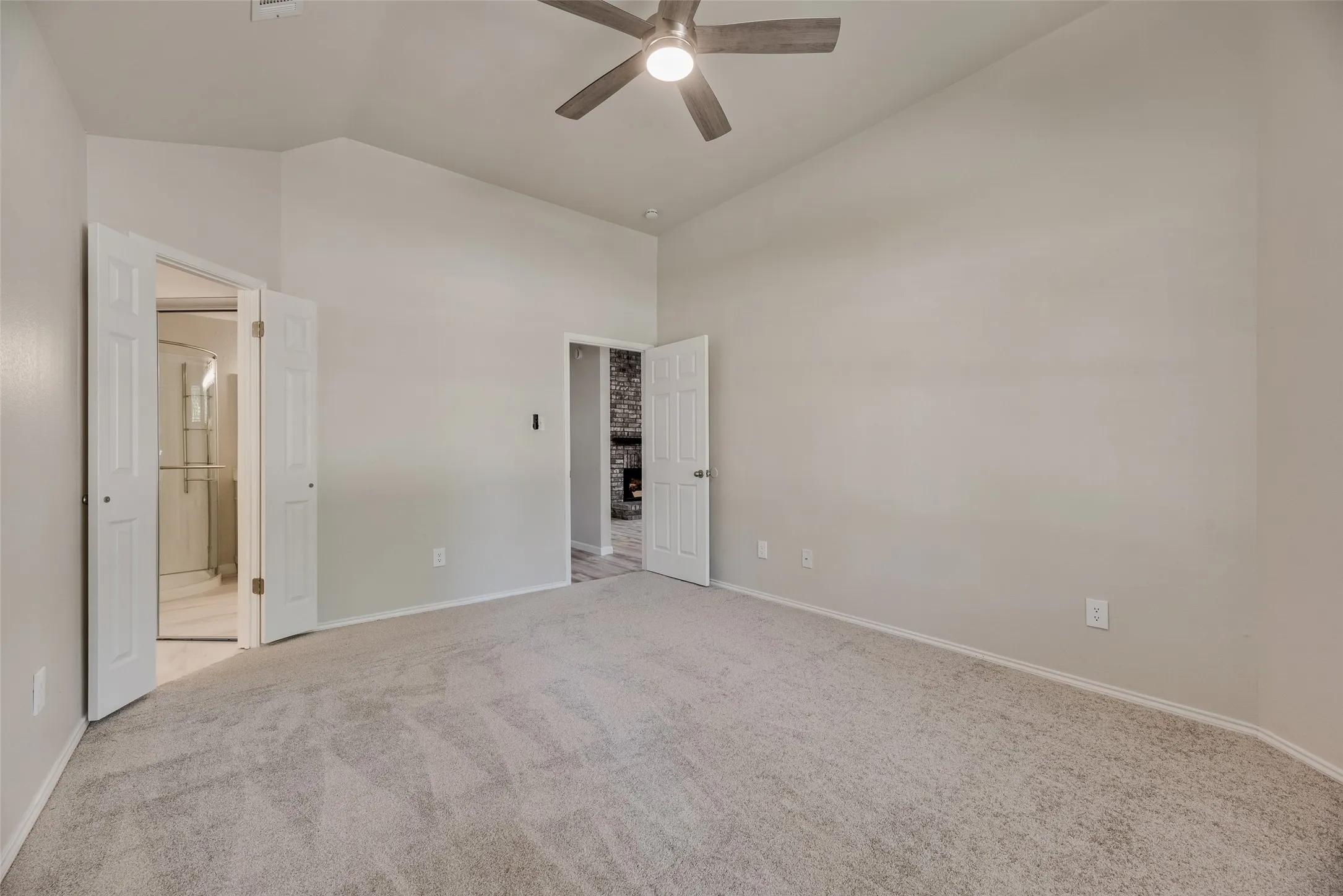 Single Family Residence For Sale in Collin County , 654 Spring Street, Allen, Texas 75002, 3 Bedroom, 2 Bathroom, 2 Garage spaces, 1,347 Sqft, built in 1986, mls#21335266, Real Estate Agent in Allen, Homes For Sale in Collin county, Homes For Sale in Allen, Realtor in Allen Texas, Real Estate Brokerage Independent Realty Texas, Luminita Cordes Realtor