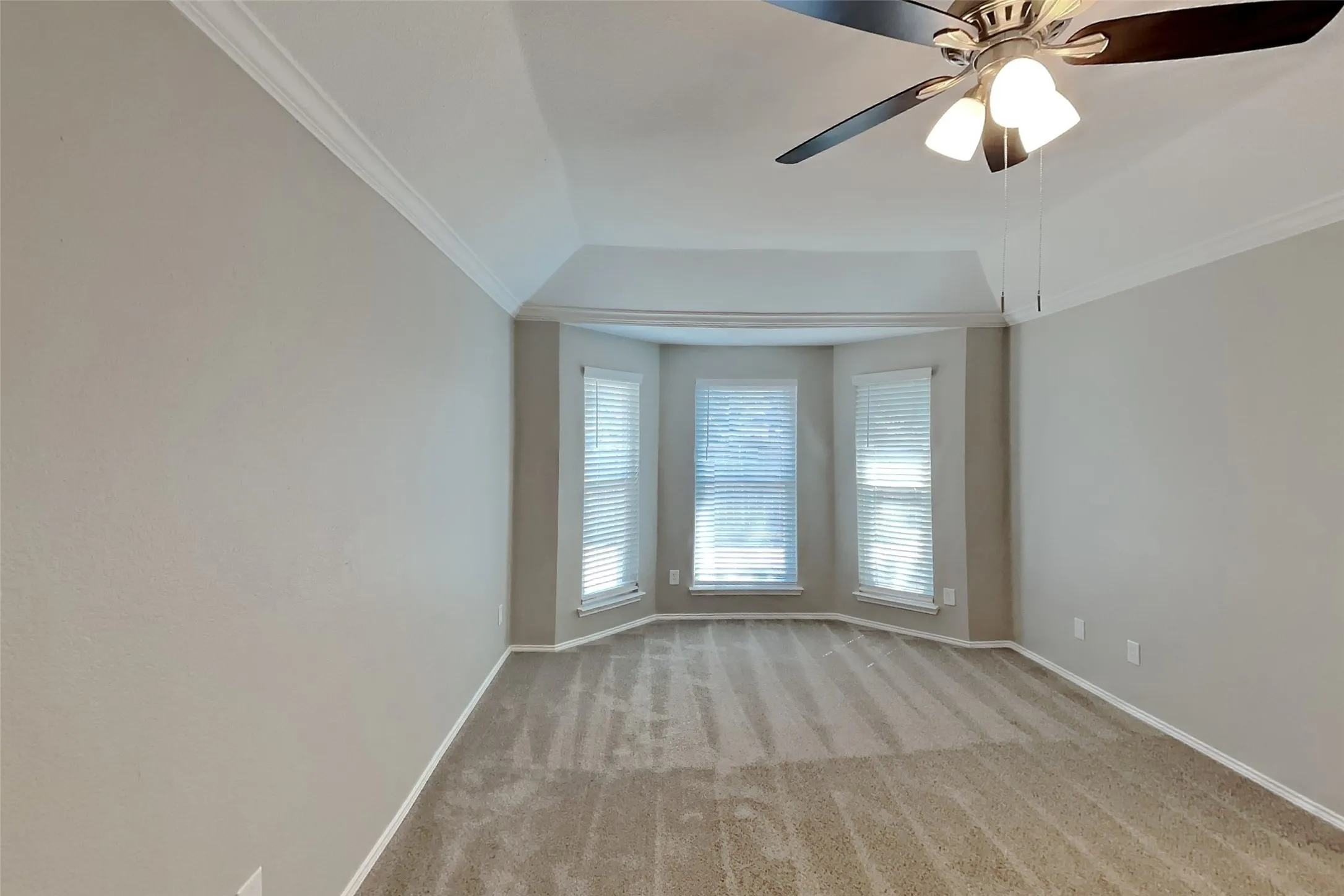 Single Family Residence For Rent in Tarrant County , 4836 Park Brook Drive, Fort Worth, Texas 76137, 3 Bedroom, 2 Bathroom, 2 Garage spaces, 1,955 Sqft, built in 1997, mls#21388941, Real Estate Agent in Fort Worth, Homes For Rent in Tarrant county, Homes For Rent in Fort Worth, Realtor in Fort Worth Texas, Real Estate Brokerage Independent Realty Texas, Luminita Cordes Realtor