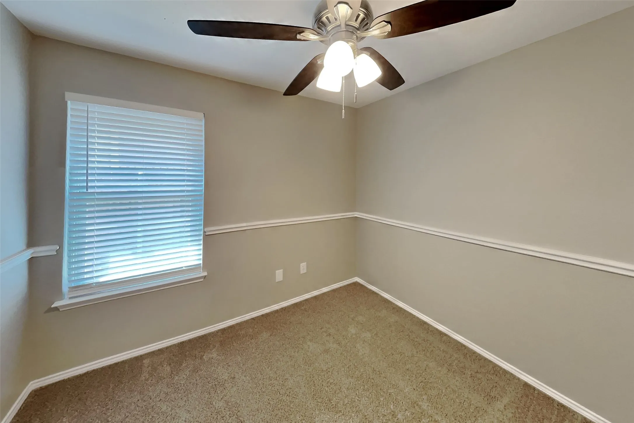 Single Family Residence For Rent in Tarrant County , 4836 Park Brook Drive, Fort Worth, Texas 76137, 3 Bedroom, 2 Bathroom, 2 Garage spaces, 1,955 Sqft, built in 1997, mls#21388941, Real Estate Agent in Fort Worth, Homes For Rent in Tarrant county, Homes For Rent in Fort Worth, Realtor in Fort Worth Texas, Real Estate Brokerage Independent Realty Texas, Luminita Cordes Realtor