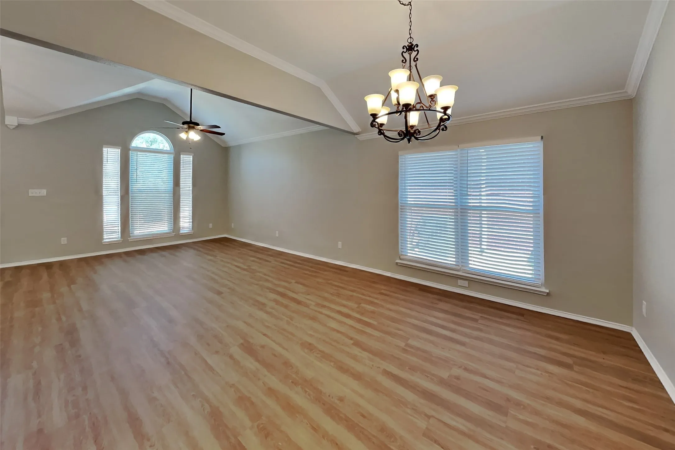 Single Family Residence For Rent in Tarrant County , 4836 Park Brook Drive, Fort Worth, Texas 76137, 3 Bedroom, 2 Bathroom, 2 Garage spaces, 1,955 Sqft, built in 1997, mls#21388941, Real Estate Agent in Fort Worth, Homes For Rent in Tarrant county, Homes For Rent in Fort Worth, Realtor in Fort Worth Texas, Real Estate Brokerage Independent Realty Texas, Luminita Cordes Realtor