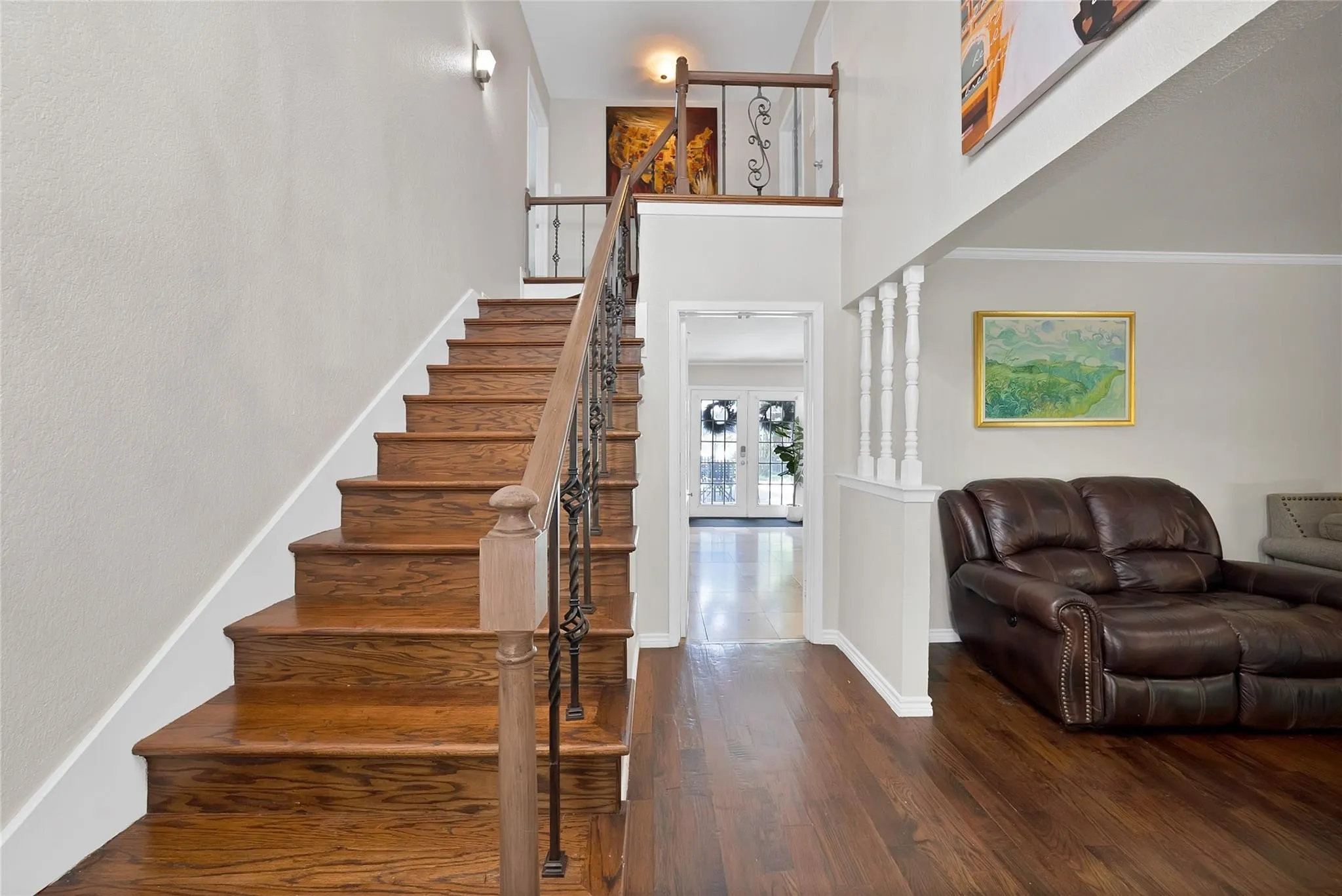 Single Family Residence For Sale in Dallas County , 1601 Oak Meadow Drive, Irving, Texas 75061, 4 Bedroom, 3 Bathroom, Garage spaces, 3,202 Sqft, built in 1968, mls#21388942, Real Estate Agent in Irving, Homes For Sale in Dallas county, Homes For Sale in Irving, Realtor in Irving Texas, Real Estate Brokerage Independent Realty Texas, Luminita Cordes Realtor