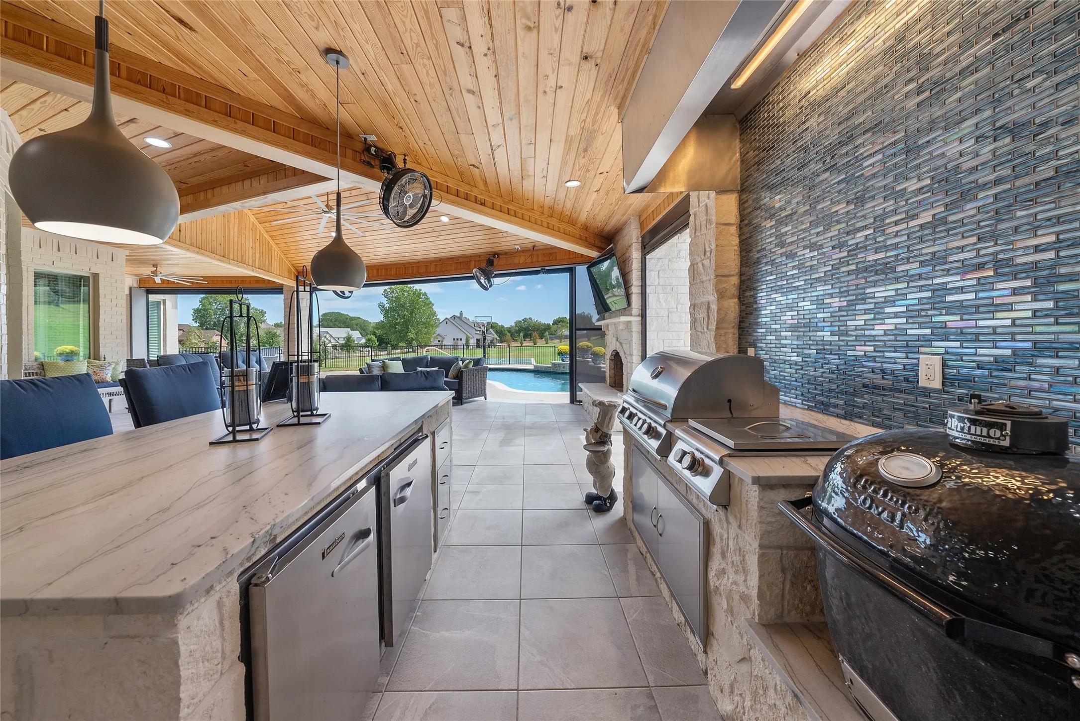 Single Family Residence For Sale in Parker County , 102 Whitney Court, Aledo, Texas 76008, 4 Bedroom, 5 Bathroom, 3 Garage spaces, 4,200 Sqft, built in 2016, mls#21388097, Real Estate Agent in Aledo, Homes For Sale in Parker county, Homes For Sale in Aledo, Realtor in Aledo Texas, Real Estate Brokerage Independent Realty Texas, Luminita Cordes Realtor