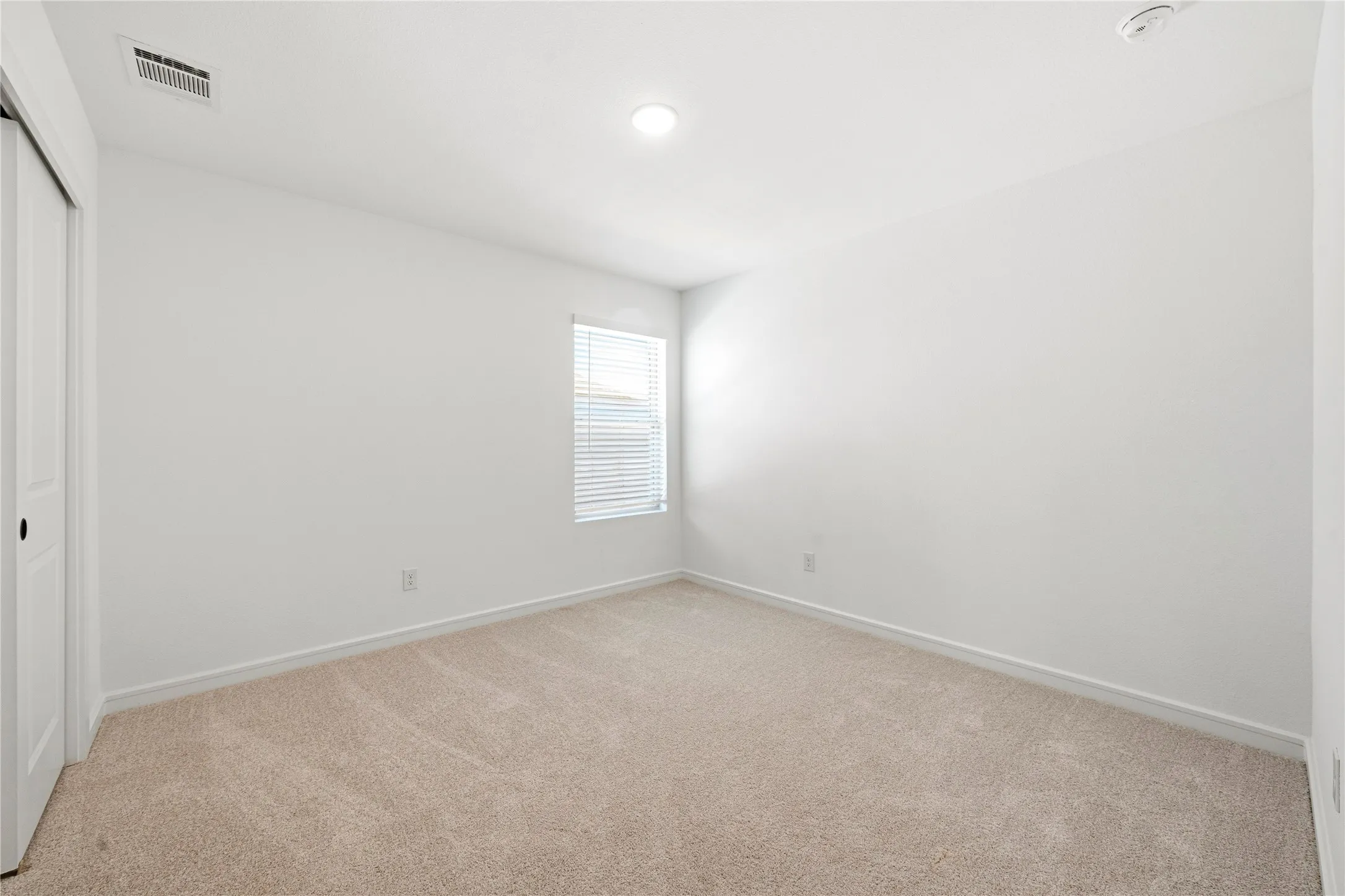Single Family Residence For Rent in Grayson County , 2109 Maple Ridge Drive, Van Alstyne, Texas 75495, 5 Bedroom, 3 Bathroom, 2 Garage spaces, 2,659 Sqft, built in 2026, mls#21388948, Real Estate Agent in Van Alstyne, Homes For Rent in Grayson county, Homes For Rent in Van Alstyne, Realtor in Van Alstyne Texas, Real Estate Brokerage Independent Realty Texas, Luminita Cordes Realtor