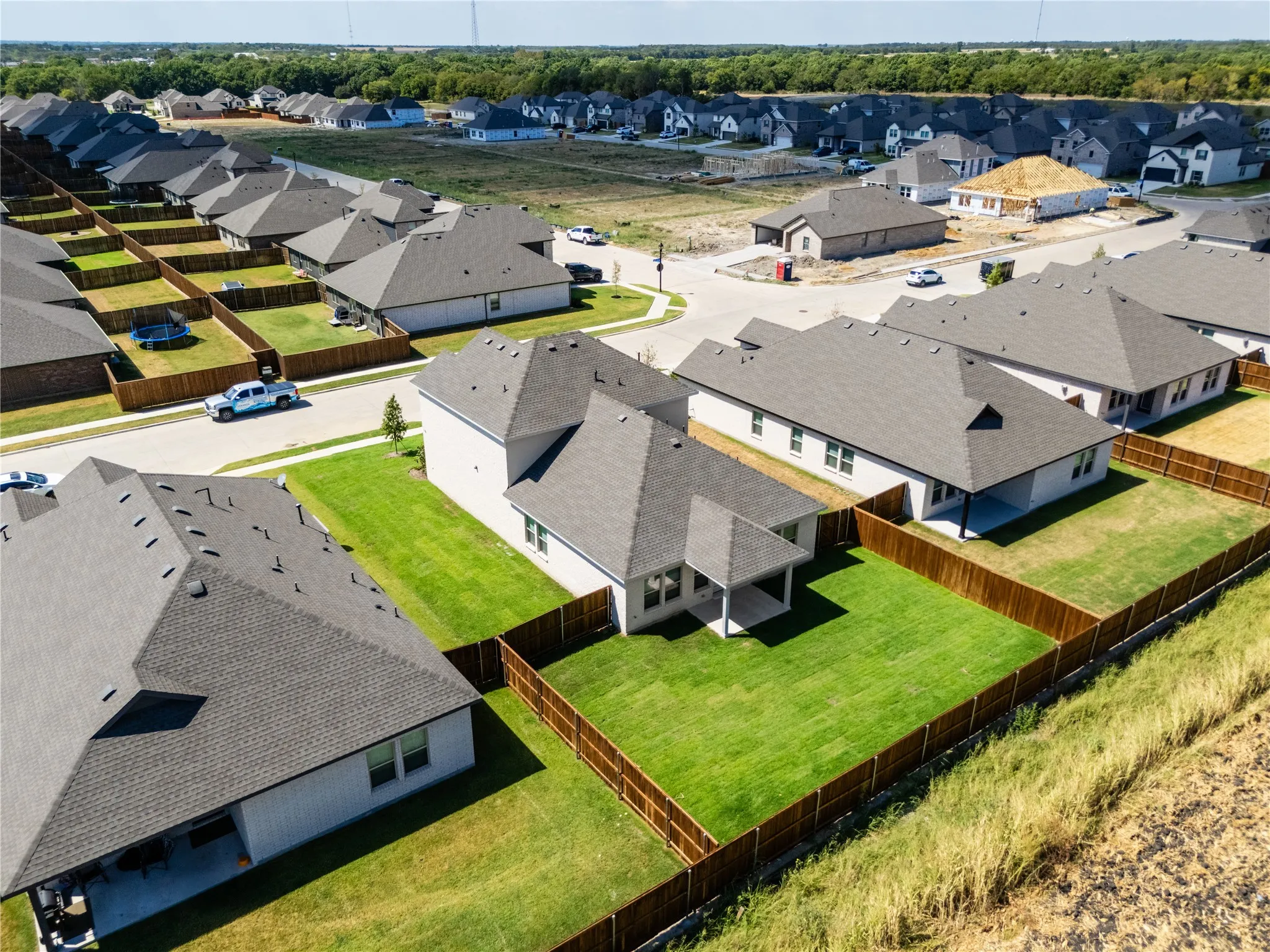 Single Family Residence For Rent in Grayson County , 2109 Maple Ridge Drive, Van Alstyne, Texas 75495, 5 Bedroom, 3 Bathroom, 2 Garage spaces, 2,659 Sqft, built in 2026, mls#21388948, Real Estate Agent in Van Alstyne, Homes For Rent in Grayson county, Homes For Rent in Van Alstyne, Realtor in Van Alstyne Texas, Real Estate Brokerage Independent Realty Texas, Luminita Cordes Realtor
