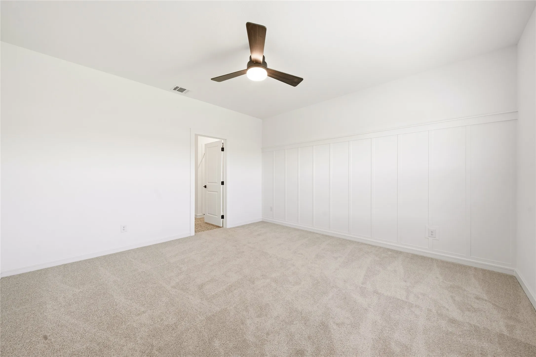 Single Family Residence For Rent in Grayson County , 2109 Maple Ridge Drive, Van Alstyne, Texas 75495, 5 Bedroom, 3 Bathroom, 2 Garage spaces, 2,659 Sqft, built in 2026, mls#21388948, Real Estate Agent in Van Alstyne, Homes For Rent in Grayson county, Homes For Rent in Van Alstyne, Realtor in Van Alstyne Texas, Real Estate Brokerage Independent Realty Texas, Luminita Cordes Realtor