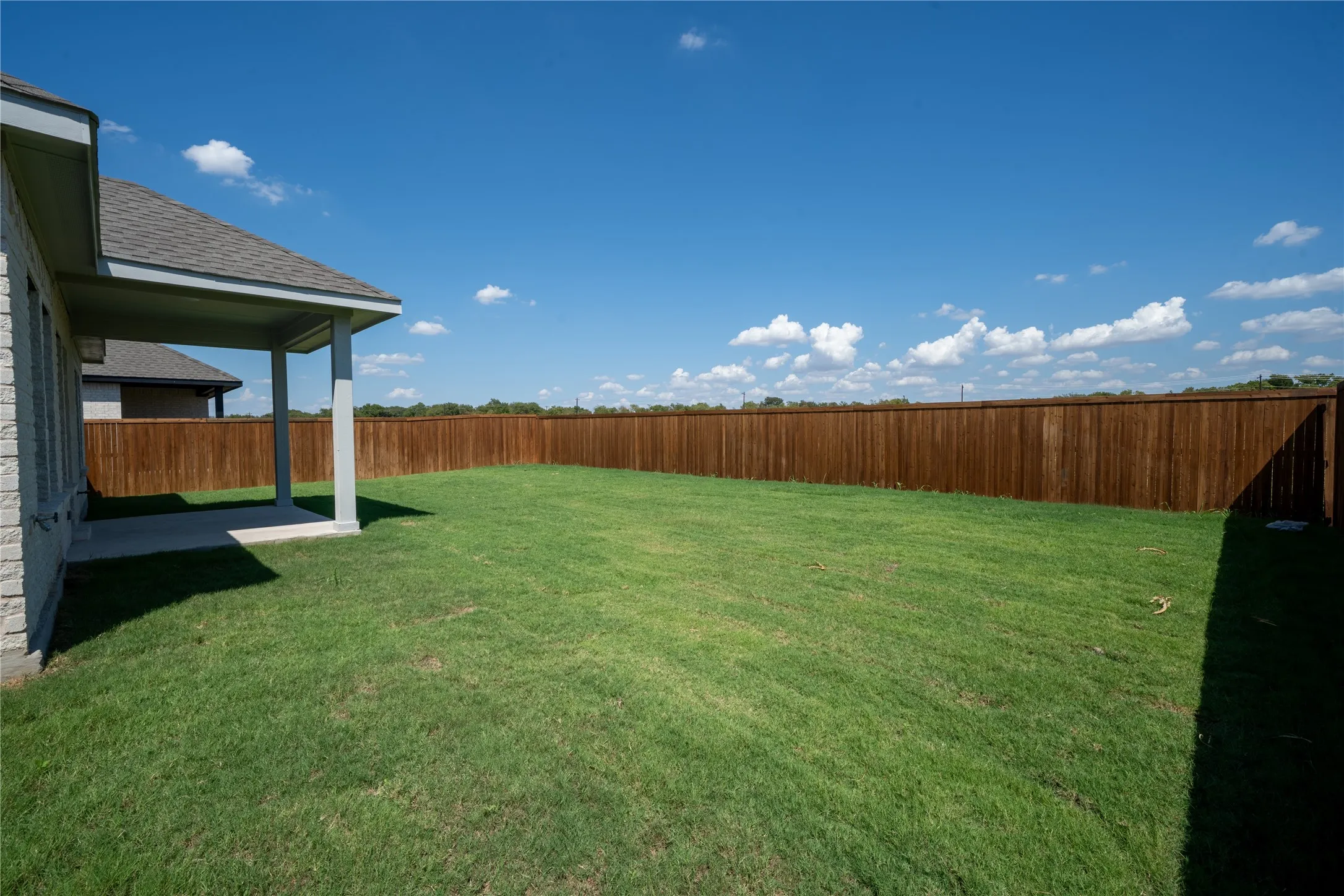 Single Family Residence For Rent in Grayson County , 2109 Maple Ridge Drive, Van Alstyne, Texas 75495, 5 Bedroom, 3 Bathroom, 2 Garage spaces, 2,659 Sqft, built in 2026, mls#21388948, Real Estate Agent in Van Alstyne, Homes For Rent in Grayson county, Homes For Rent in Van Alstyne, Realtor in Van Alstyne Texas, Real Estate Brokerage Independent Realty Texas, Luminita Cordes Realtor