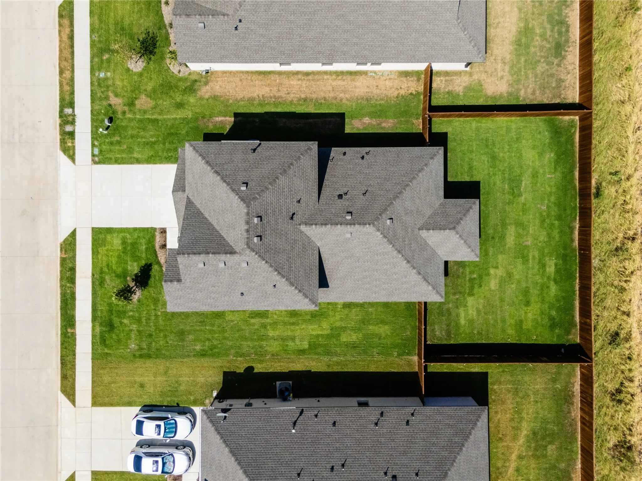 Single Family Residence For Rent in Grayson County , 2109 Maple Ridge Drive, Van Alstyne, Texas 75495, 5 Bedroom, 3 Bathroom, 2 Garage spaces, 2,659 Sqft, built in 2026, mls#21388948, Real Estate Agent in Van Alstyne, Homes For Rent in Grayson county, Homes For Rent in Van Alstyne, Realtor in Van Alstyne Texas, Real Estate Brokerage Independent Realty Texas, Luminita Cordes Realtor
