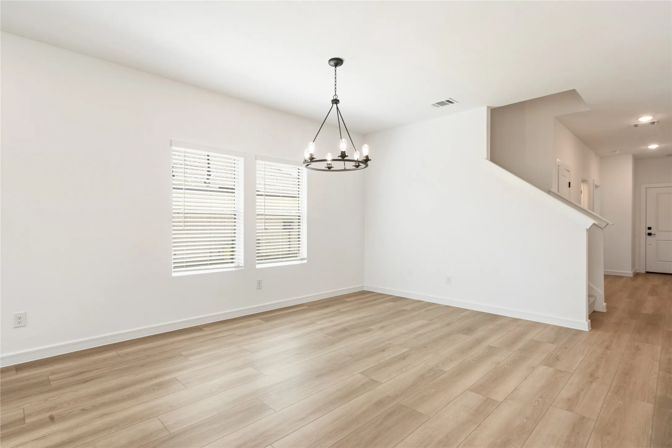 Single Family Residence For Rent in Grayson County , 2109 Maple Ridge Drive, Van Alstyne, Texas 75495, 5 Bedroom, 3 Bathroom, 2 Garage spaces, 2,659 Sqft, built in 2026, mls#21388948, Real Estate Agent in Van Alstyne, Homes For Rent in Grayson county, Homes For Rent in Van Alstyne, Realtor in Van Alstyne Texas, Real Estate Brokerage Independent Realty Texas, Luminita Cordes Realtor