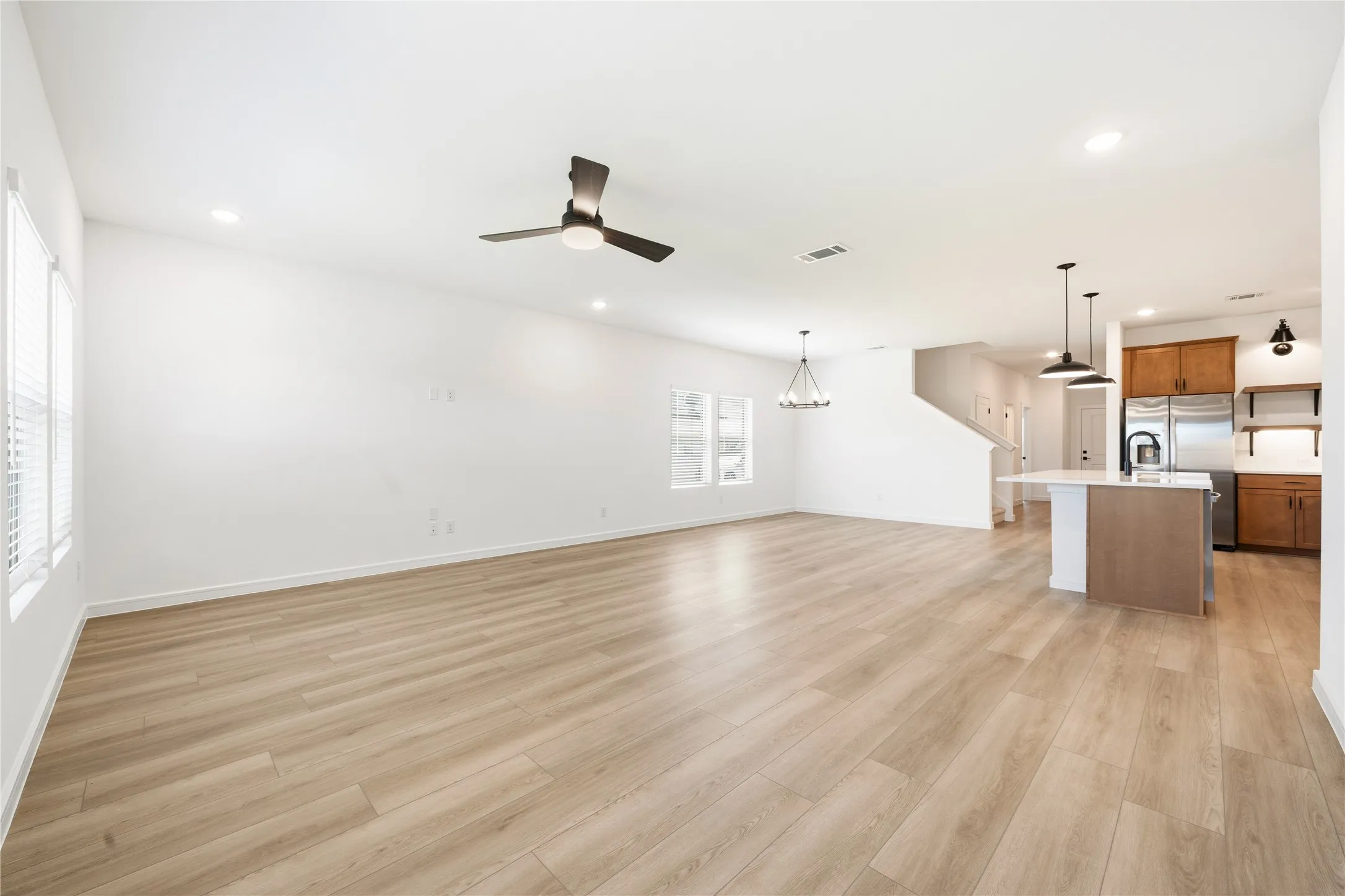 Single Family Residence For Rent in Grayson County , 2109 Maple Ridge Drive, Van Alstyne, Texas 75495, 5 Bedroom, 3 Bathroom, 2 Garage spaces, 2,659 Sqft, built in 2026, mls#21388948, Real Estate Agent in Van Alstyne, Homes For Rent in Grayson county, Homes For Rent in Van Alstyne, Realtor in Van Alstyne Texas, Real Estate Brokerage Independent Realty Texas, Luminita Cordes Realtor