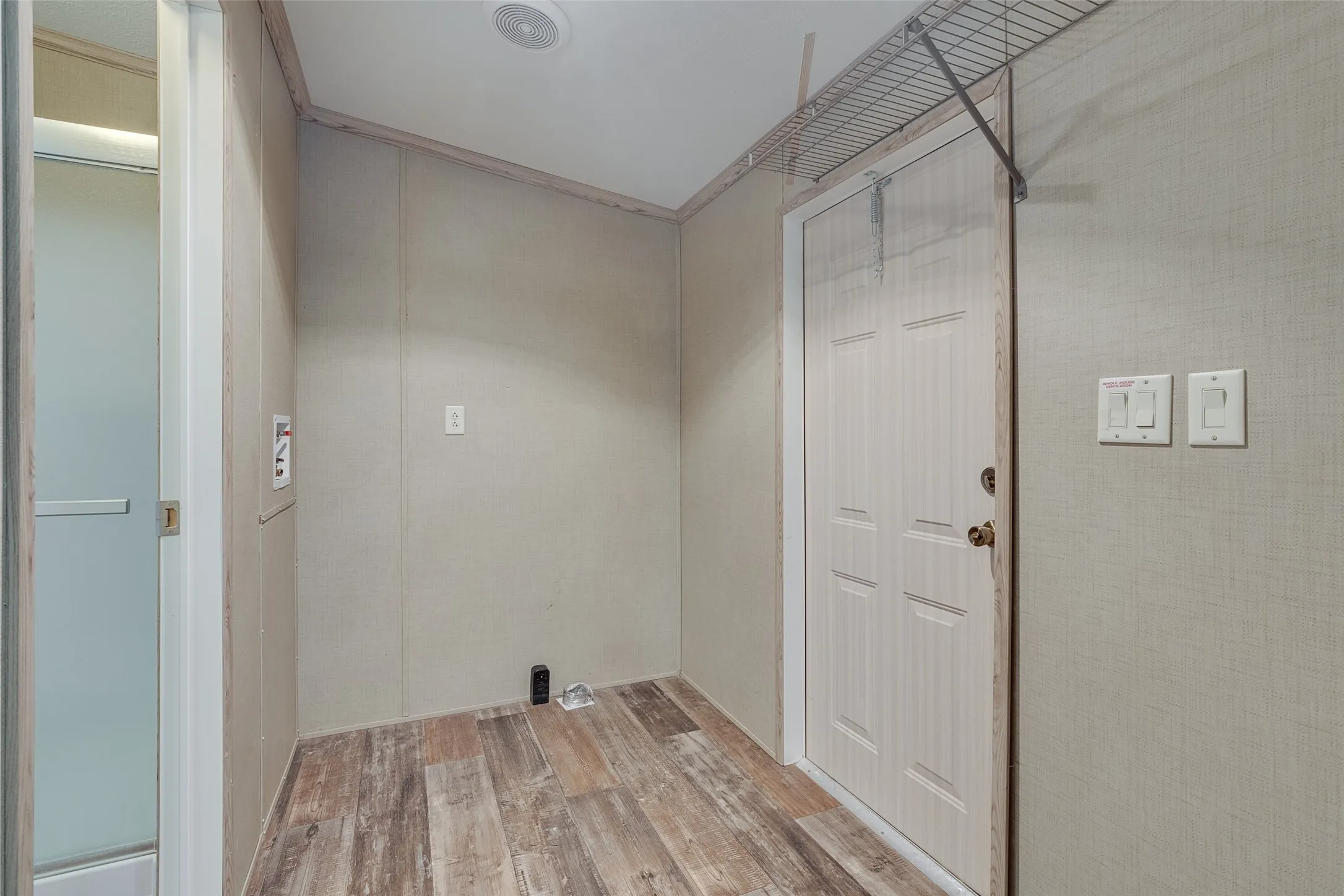 Mobile Home For Sale in Wise County , 181 Sondra Lin Boulevard, Decatur, Texas 76234, 3 Bedroom, 2 Bathroom, Garage spaces, 1,408 Sqft, built in 2020, mls#21388947, Real Estate Agent in Decatur, Homes For Sale in Wise county, Homes For Sale in Decatur, Realtor in Decatur Texas, Real Estate Brokerage Independent Realty Texas, Luminita Cordes Realtor
