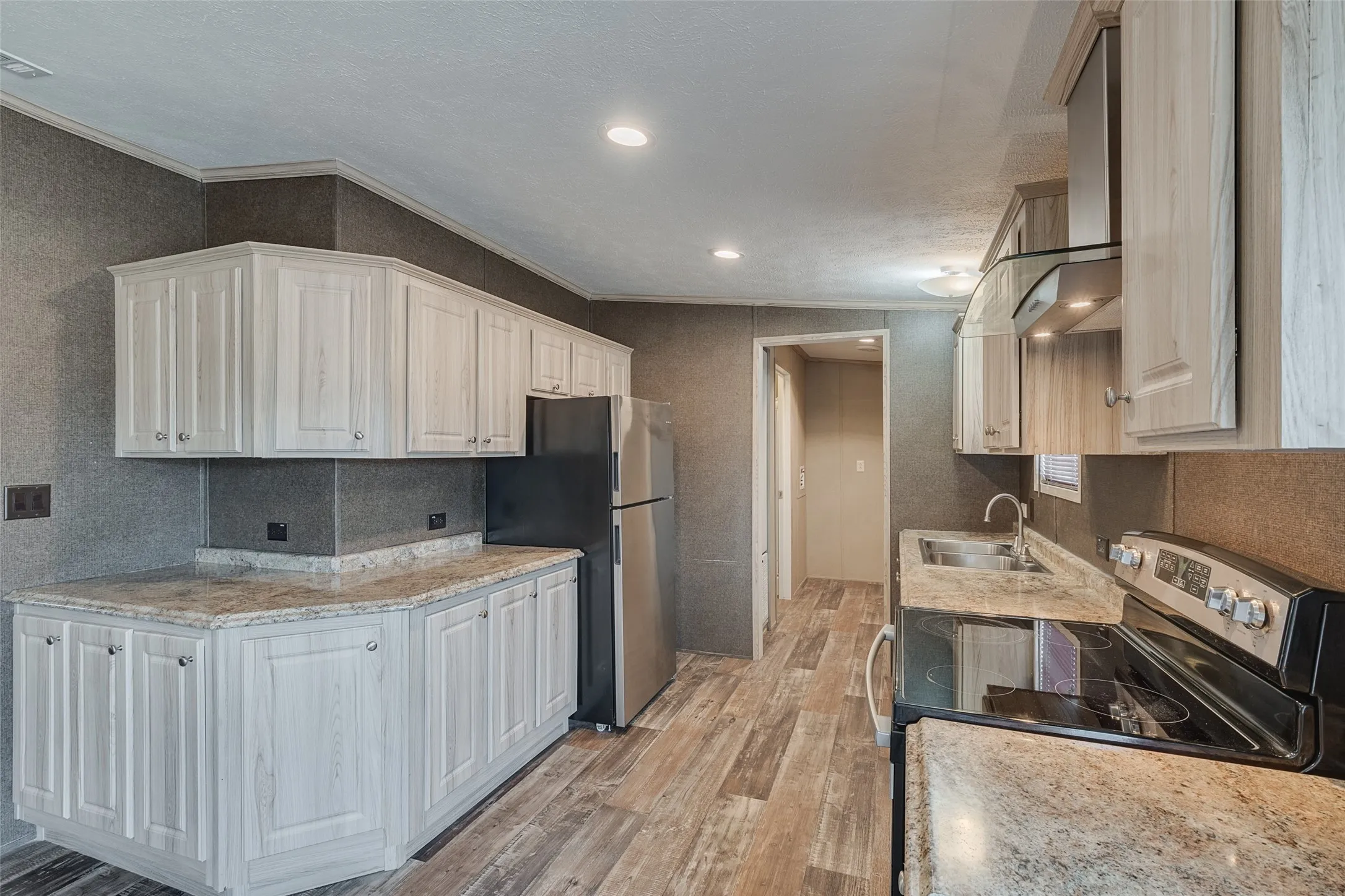 Mobile Home For Sale in Wise County , 181 Sondra Lin Boulevard, Decatur, Texas 76234, 3 Bedroom, 2 Bathroom, Garage spaces, 1,408 Sqft, built in 2020, mls#21388947, Real Estate Agent in Decatur, Homes For Sale in Wise county, Homes For Sale in Decatur, Realtor in Decatur Texas, Real Estate Brokerage Independent Realty Texas, Luminita Cordes Realtor