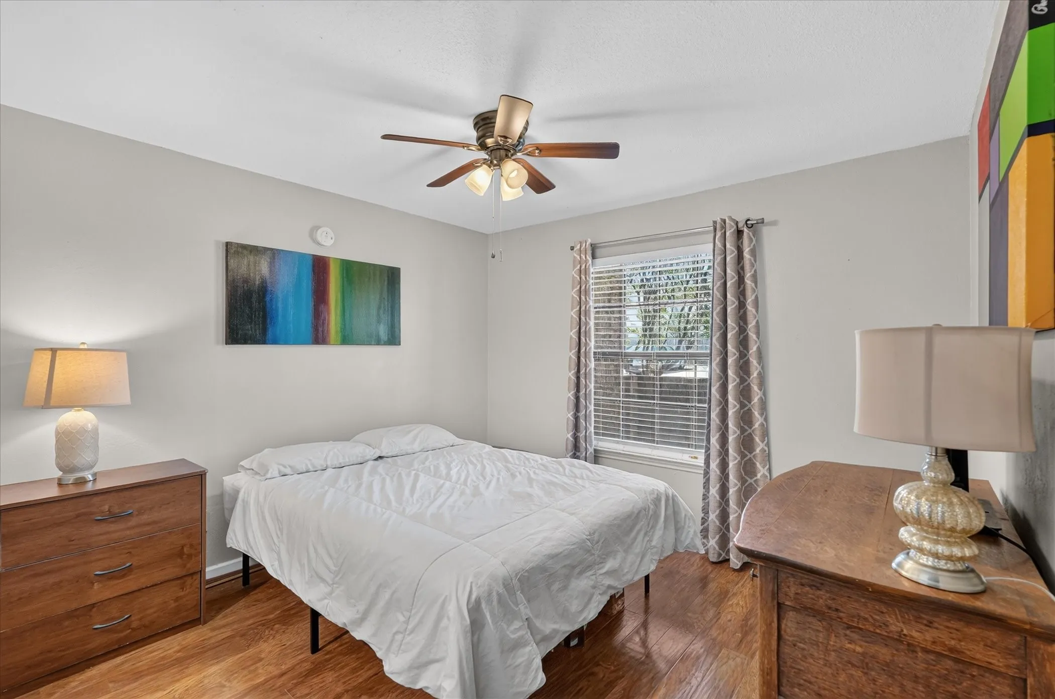 Condominium For Sale in Dallas County , 6108 Abrams Road 403, Dallas, Texas 75231, 1 Bedroom, 1 Bathroom, Garage spaces, 600 Sqft, built in 1984, mls#21383625, Real Estate Agent in Dallas, Homes For Sale in Dallas county, Homes For Sale in Dallas, Realtor in Dallas Texas, Real Estate Brokerage Independent Realty Texas, Luminita Cordes Realtor