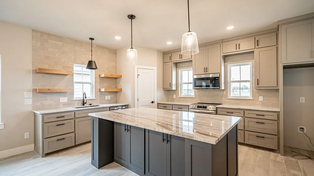 Single Family Residence For Rent in Hood County , 2204 Salina Circle, Granbury, Texas 76048, 4 Bedroom, 3 Bathroom, 2 Garage spaces, 2,313 Sqft, built in 2025, mls#21388955, Real Estate Agent in Granbury, Homes For Rent in Hood county, Homes For Rent in Granbury, Realtor in Granbury Texas, Real Estate Brokerage Independent Realty Texas, Luminita Cordes Realtor