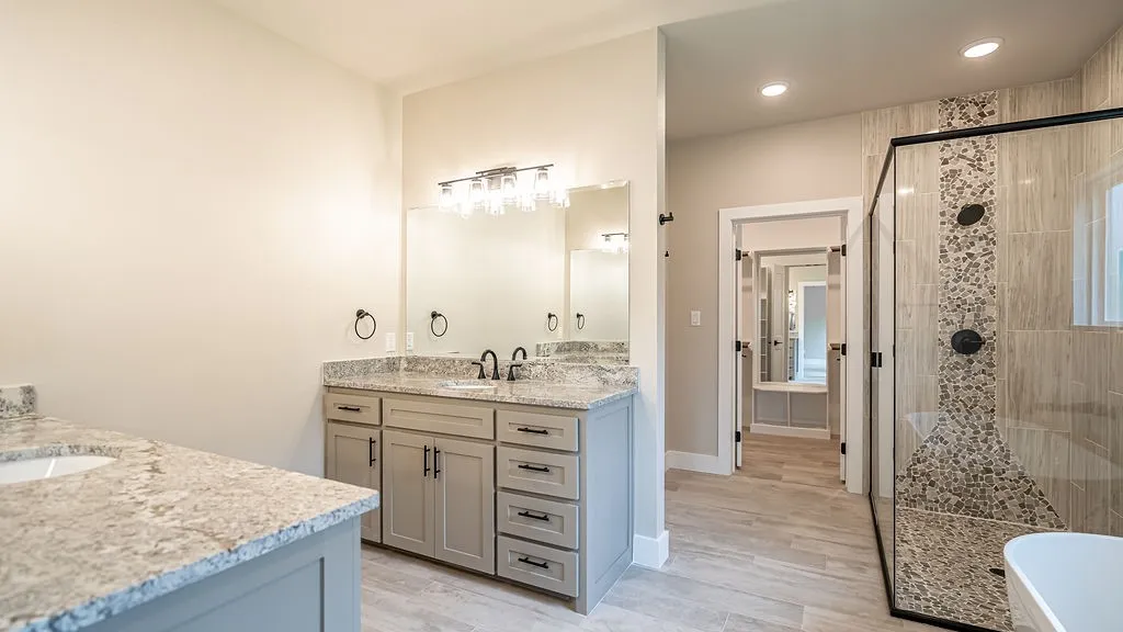 Single Family Residence For Rent in Hood County , 2204 Salina Circle, Granbury, Texas 76048, 4 Bedroom, 3 Bathroom, 2 Garage spaces, 2,313 Sqft, built in 2025, mls#21388955, Real Estate Agent in Granbury, Homes For Rent in Hood county, Homes For Rent in Granbury, Realtor in Granbury Texas, Real Estate Brokerage Independent Realty Texas, Luminita Cordes Realtor