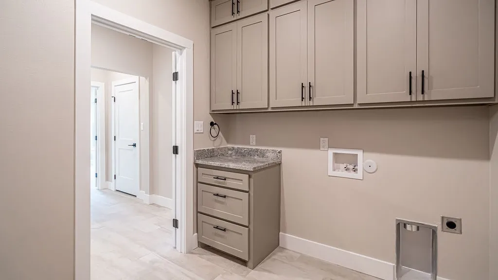 Single Family Residence For Rent in Hood County , 2204 Salina Circle, Granbury, Texas 76048, 4 Bedroom, 3 Bathroom, 2 Garage spaces, 2,313 Sqft, built in 2025, mls#21388955, Real Estate Agent in Granbury, Homes For Rent in Hood county, Homes For Rent in Granbury, Realtor in Granbury Texas, Real Estate Brokerage Independent Realty Texas, Luminita Cordes Realtor