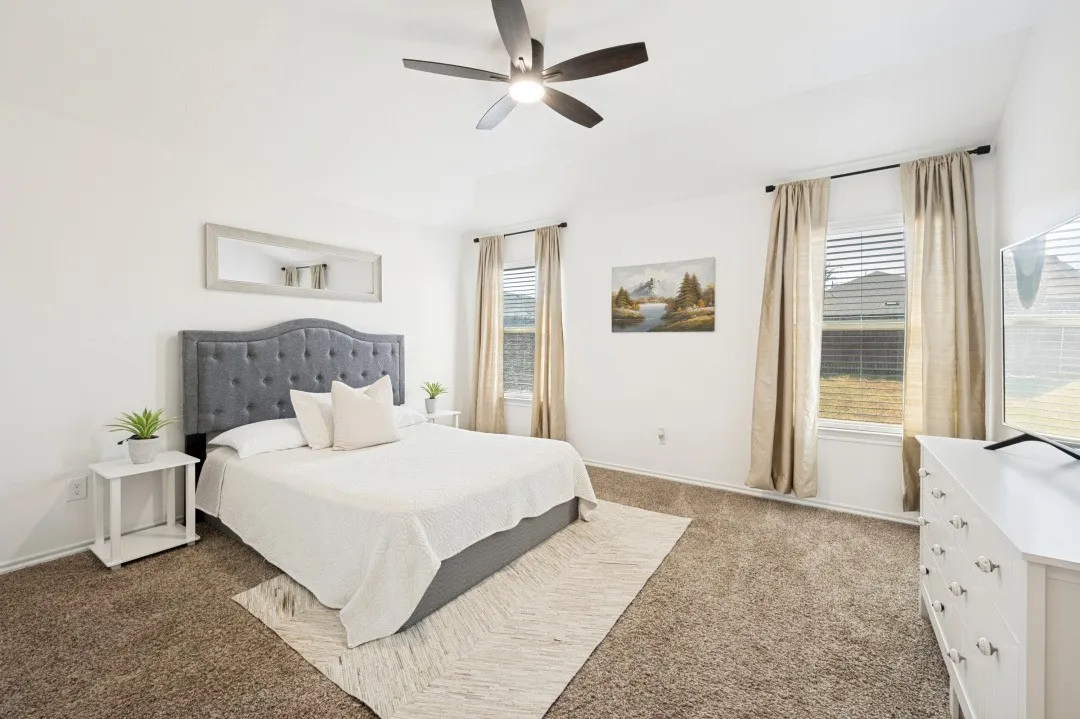 Single Family Residence For Sale in Denton County , 816 Alton Drive, Aubrey, Texas 76227, 3 Bedroom, 2 Bathroom, 2 Garage spaces, 1,443 Sqft, built in 2019, mls#21384262, Real Estate Agent in Aubrey, Homes For Sale in Denton county, Homes For Sale in Aubrey, Realtor in Aubrey Texas, Real Estate Brokerage Independent Realty Texas, Luminita Cordes Realtor