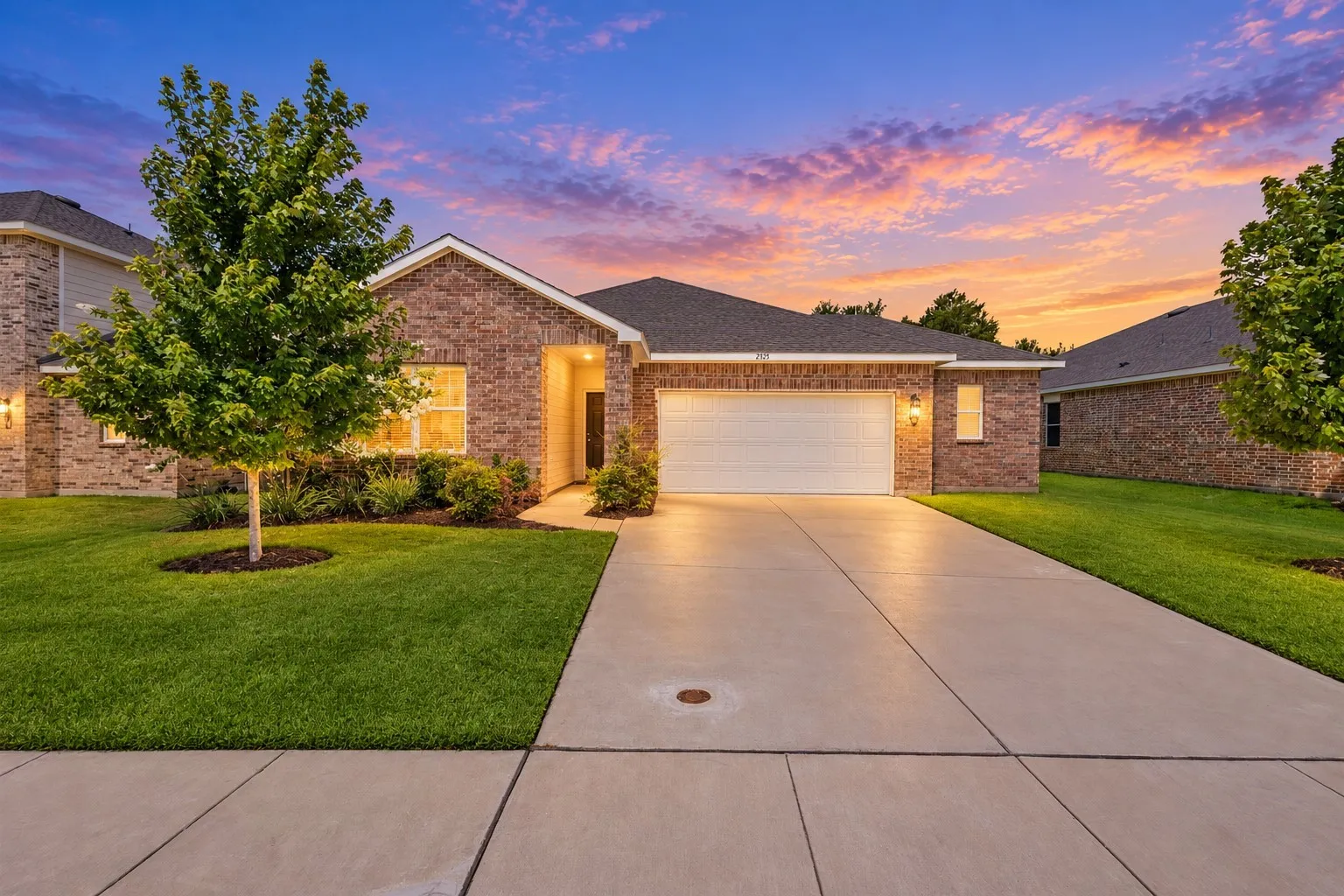 Single Family Residence For Sale in Ellis County , 2325 Frio River Road, Glenn Heights, Texas 75154, 3 Bedroom, 2 Bathroom, 2 Garage spaces, 1,672 Sqft, built in 2023, mls#21385918, Real Estate Agent in Glenn Heights, Homes For Sale in Ellis county, Homes For Sale in Glenn Heights, Realtor in Glenn Heights Texas, Real Estate Brokerage Independent Realty Texas, Luminita Cordes Realtor