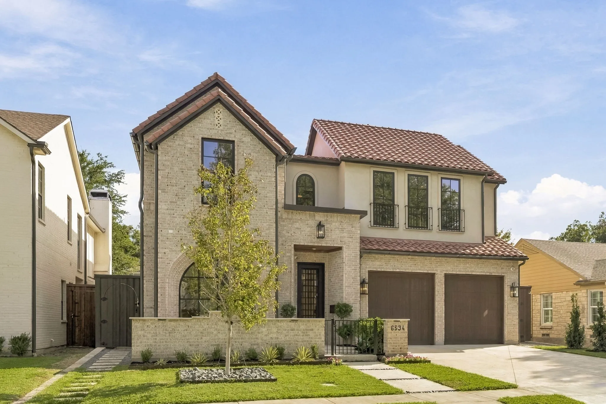 Single Family Residence For Sale in Dallas County , 6534 Anita Street, Dallas, Texas 75214, 5 Bedroom, 7 Bathroom, 2 Garage spaces, 5,168 Sqft, built in 2026, mls#21383015, Real Estate Agent in Dallas, Homes For Sale in Dallas county, Homes For Sale in Dallas, Realtor in Dallas Texas, Real Estate Brokerage Independent Realty Texas, Luminita Cordes Realtor