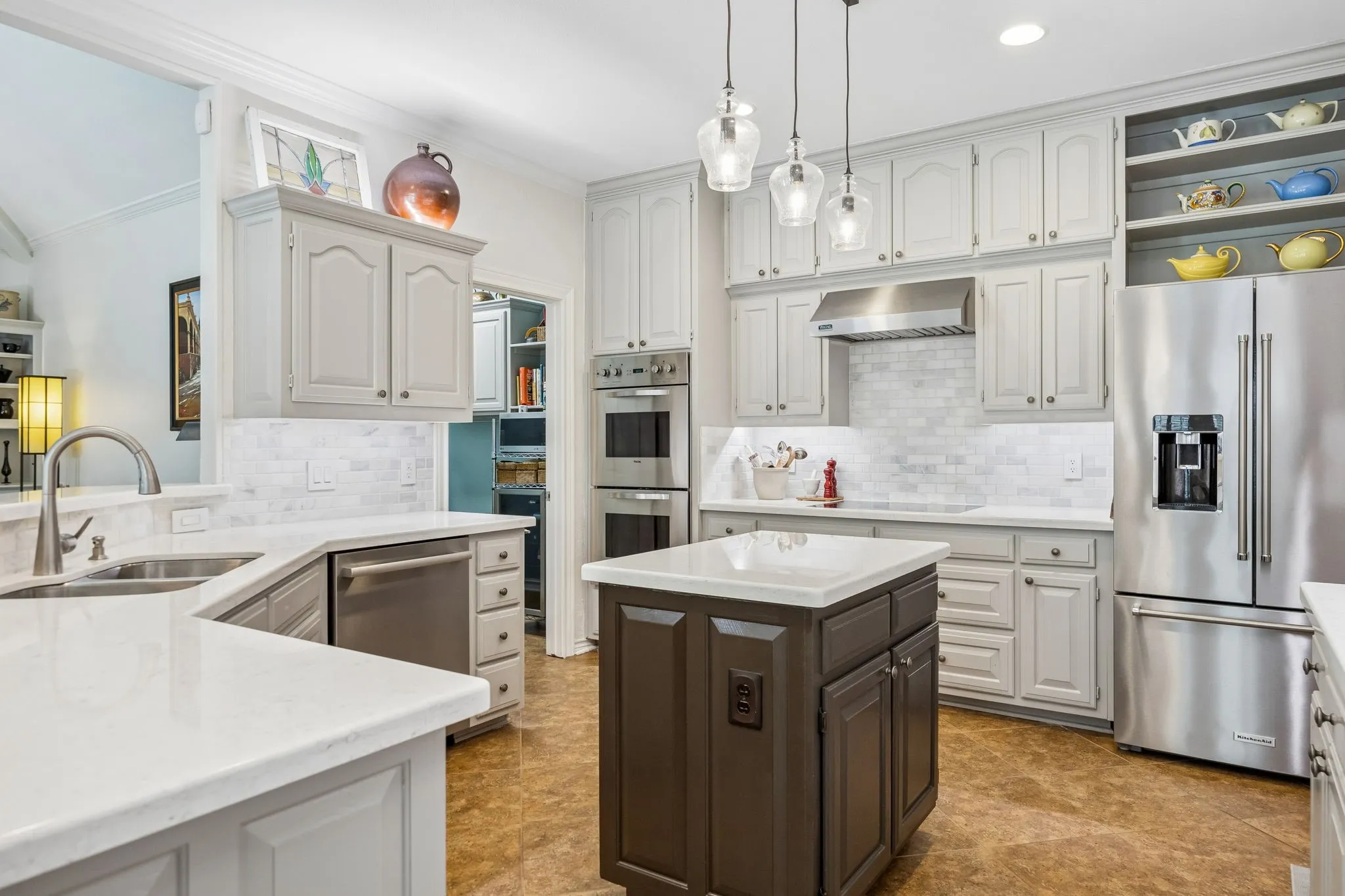 Single Family Residence For Sale in Collin County , 5916 Richwater Drive, Dallas, Texas 75252, 3 Bedroom, 3 Bathroom, 2 Garage spaces, 2,972 Sqft, built in 1986, mls#21375818, Real Estate Agent in Dallas, Homes For Sale in Collin county, Homes For Sale in Dallas, Realtor in Dallas Texas, Real Estate Brokerage Independent Realty Texas, Luminita Cordes Realtor