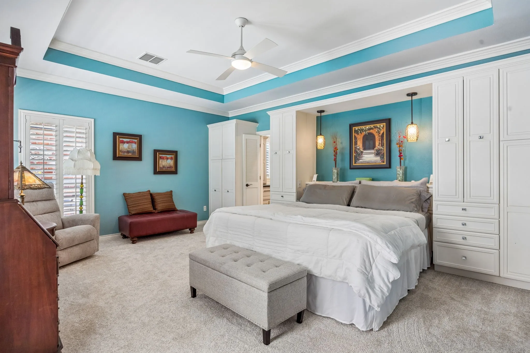 Single Family Residence For Sale in Collin County , 5916 Richwater Drive, Dallas, Texas 75252, 3 Bedroom, 3 Bathroom, 2 Garage spaces, 2,972 Sqft, built in 1986, mls#21375818, Real Estate Agent in Dallas, Homes For Sale in Collin county, Homes For Sale in Dallas, Realtor in Dallas Texas, Real Estate Brokerage Independent Realty Texas, Luminita Cordes Realtor