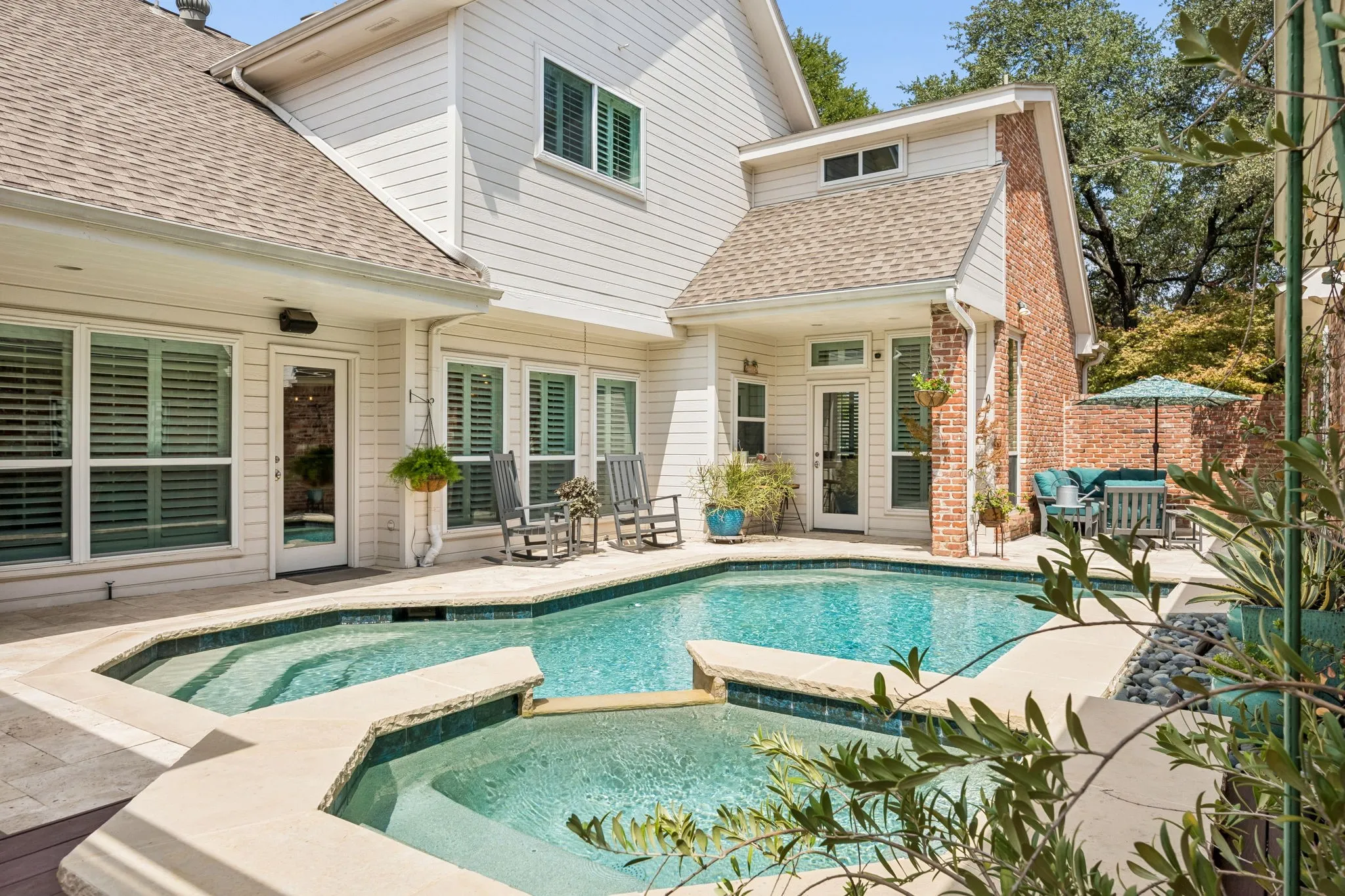 Single Family Residence For Sale in Collin County , 5916 Richwater Drive, Dallas, Texas 75252, 3 Bedroom, 3 Bathroom, 2 Garage spaces, 2,972 Sqft, built in 1986, mls#21375818, Real Estate Agent in Dallas, Homes For Sale in Collin county, Homes For Sale in Dallas, Realtor in Dallas Texas, Real Estate Brokerage Independent Realty Texas, Luminita Cordes Realtor