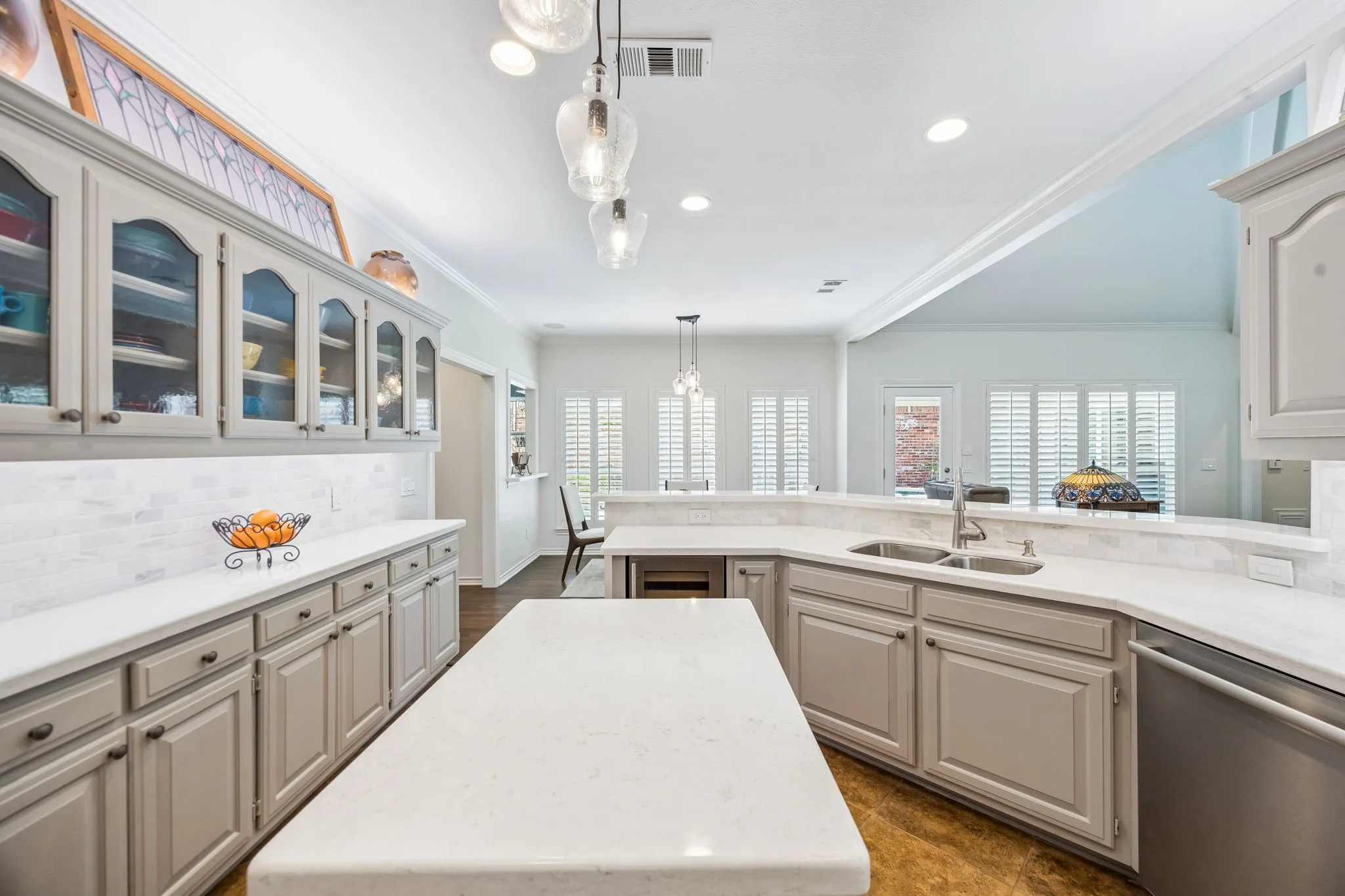 Single Family Residence For Sale in Collin County , 5916 Richwater Drive, Dallas, Texas 75252, 3 Bedroom, 3 Bathroom, 2 Garage spaces, 2,972 Sqft, built in 1986, mls#21375818, Real Estate Agent in Dallas, Homes For Sale in Collin county, Homes For Sale in Dallas, Realtor in Dallas Texas, Real Estate Brokerage Independent Realty Texas, Luminita Cordes Realtor
