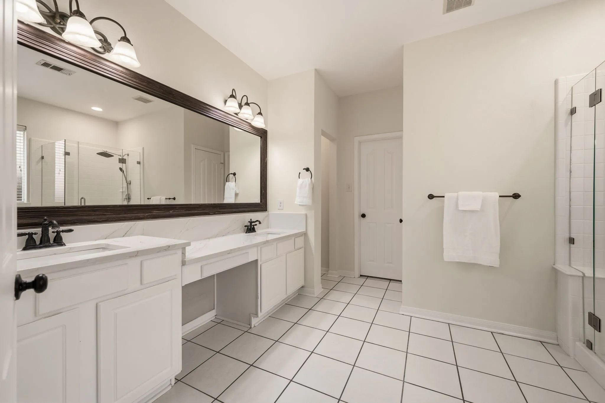 Single Family Residence For Sale in Denton County , 6528 Stewart Boulevard, The Colony, Texas 75056, 4 Bedroom, 3 Bathroom, 2 Garage spaces, 3,007 Sqft, built in 2002, mls#21388966, Real Estate Agent in The Colony, Homes For Sale in Denton county, Homes For Sale in The Colony, Realtor in The Colony Texas, Real Estate Brokerage Independent Realty Texas, Luminita Cordes Realtor