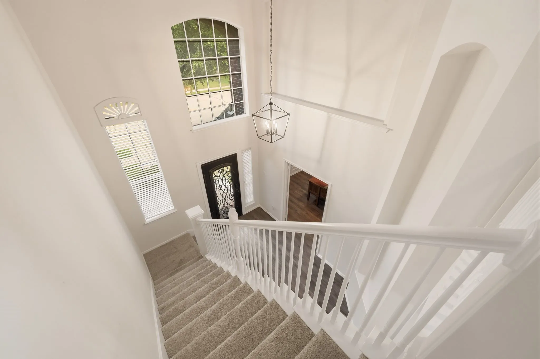 Single Family Residence For Sale in Denton County , 6528 Stewart Boulevard, The Colony, Texas 75056, 4 Bedroom, 3 Bathroom, 2 Garage spaces, 3,007 Sqft, built in 2002, mls#21388966, Real Estate Agent in The Colony, Homes For Sale in Denton county, Homes For Sale in The Colony, Realtor in The Colony Texas, Real Estate Brokerage Independent Realty Texas, Luminita Cordes Realtor