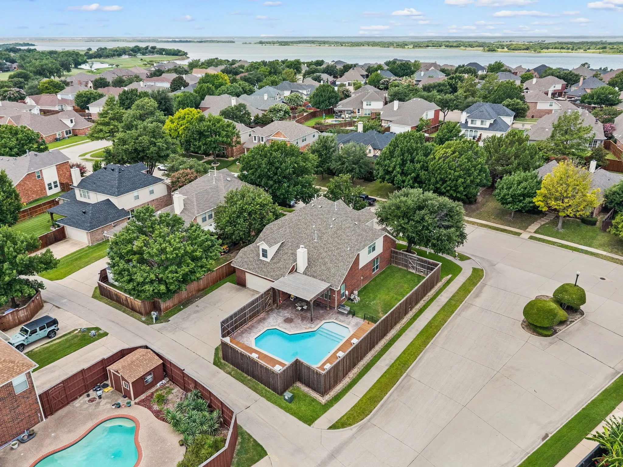 Single Family Residence For Sale in Denton County , 6528 Stewart Boulevard, The Colony, Texas 75056, 4 Bedroom, 3 Bathroom, 2 Garage spaces, 3,007 Sqft, built in 2002, mls#21388966, Real Estate Agent in The Colony, Homes For Sale in Denton county, Homes For Sale in The Colony, Realtor in The Colony Texas, Real Estate Brokerage Independent Realty Texas, Luminita Cordes Realtor