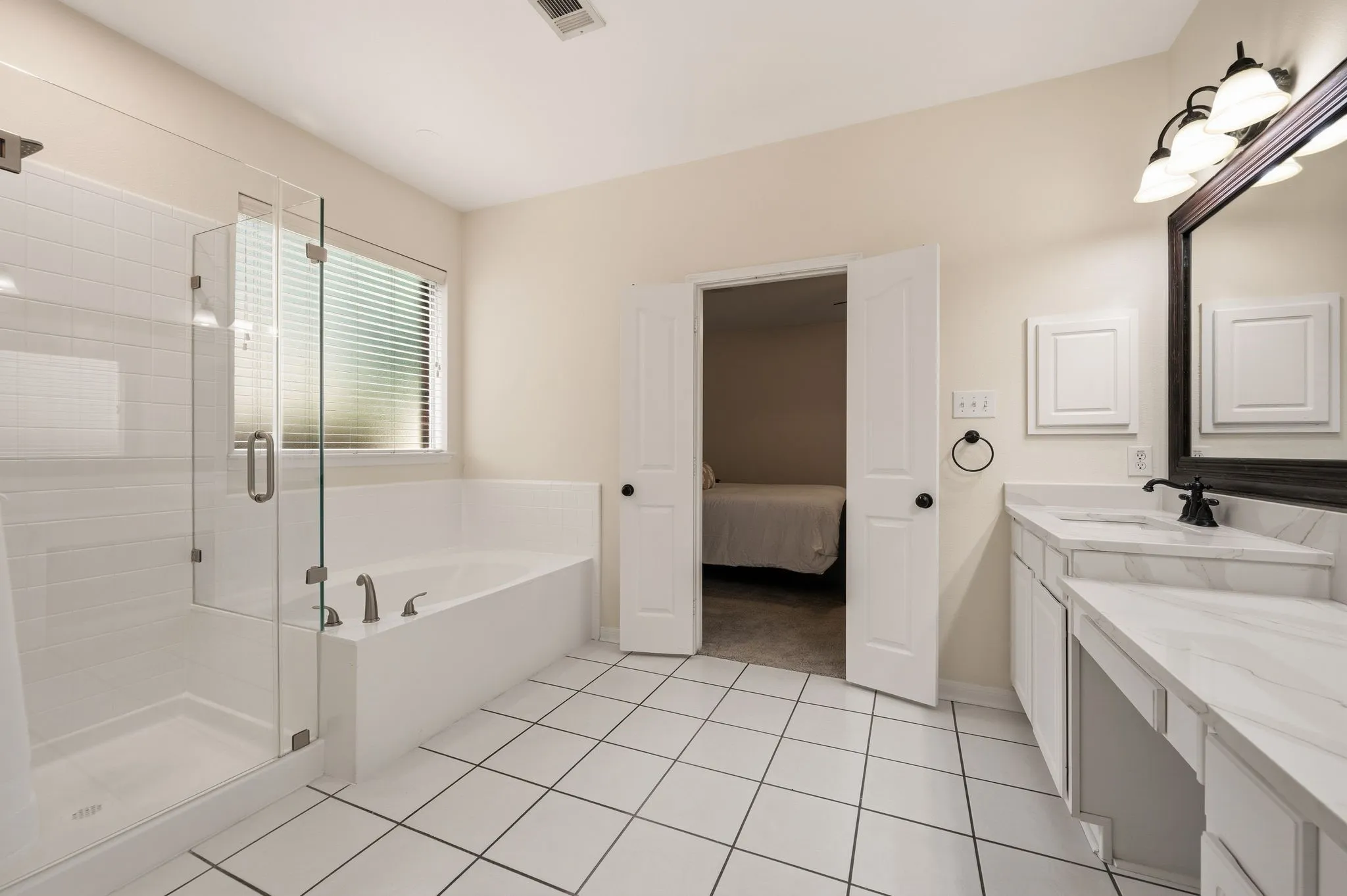 Single Family Residence For Sale in Denton County , 6528 Stewart Boulevard, The Colony, Texas 75056, 4 Bedroom, 3 Bathroom, 2 Garage spaces, 3,007 Sqft, built in 2002, mls#21388966, Real Estate Agent in The Colony, Homes For Sale in Denton county, Homes For Sale in The Colony, Realtor in The Colony Texas, Real Estate Brokerage Independent Realty Texas, Luminita Cordes Realtor