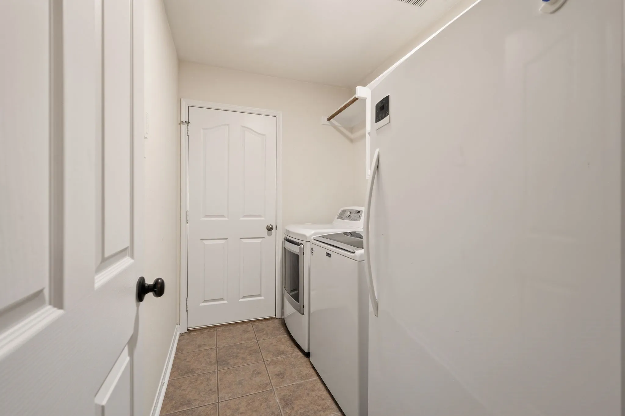 Single Family Residence For Sale in Denton County , 6528 Stewart Boulevard, The Colony, Texas 75056, 4 Bedroom, 3 Bathroom, 2 Garage spaces, 3,007 Sqft, built in 2002, mls#21388966, Real Estate Agent in The Colony, Homes For Sale in Denton county, Homes For Sale in The Colony, Realtor in The Colony Texas, Real Estate Brokerage Independent Realty Texas, Luminita Cordes Realtor