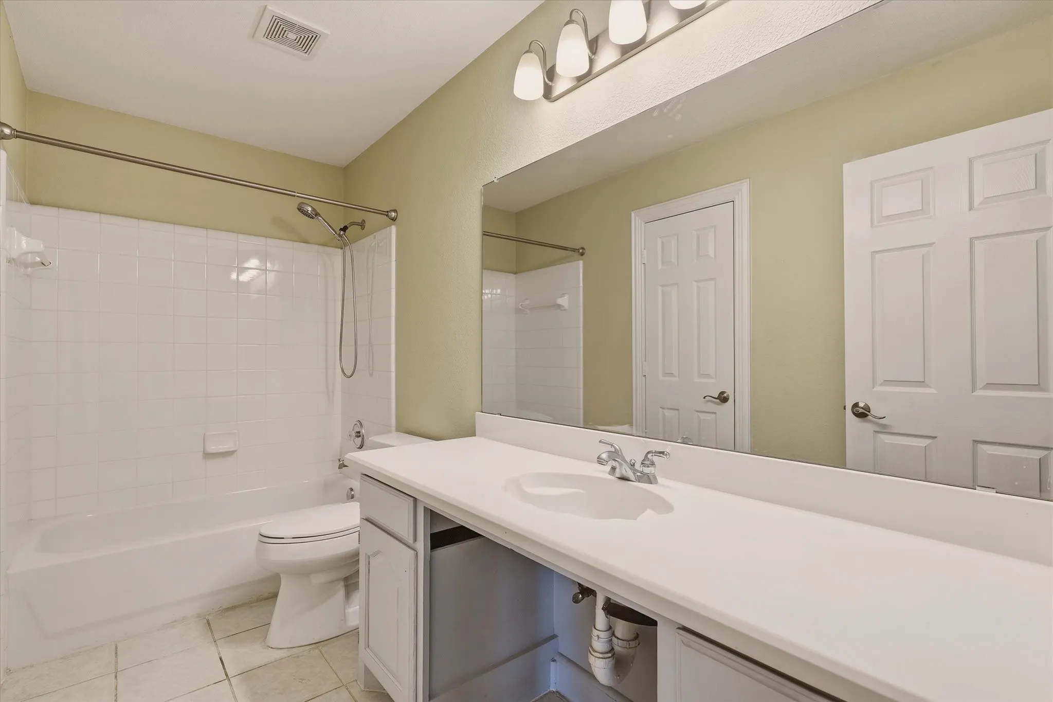 Single Family Residence For Sale in Collin County , 1150 Scarlett Drive, Lucas, Texas 75002, 5 Bedroom, 6 Bathroom, 5 Garage spaces, 4,734 Sqft, built in 2003, mls#21387400, Real Estate Agent in Lucas, Homes For Sale in Collin county, Homes For Sale in Lucas, Realtor in Lucas Texas, Real Estate Brokerage Independent Realty Texas, Luminita Cordes Realtor