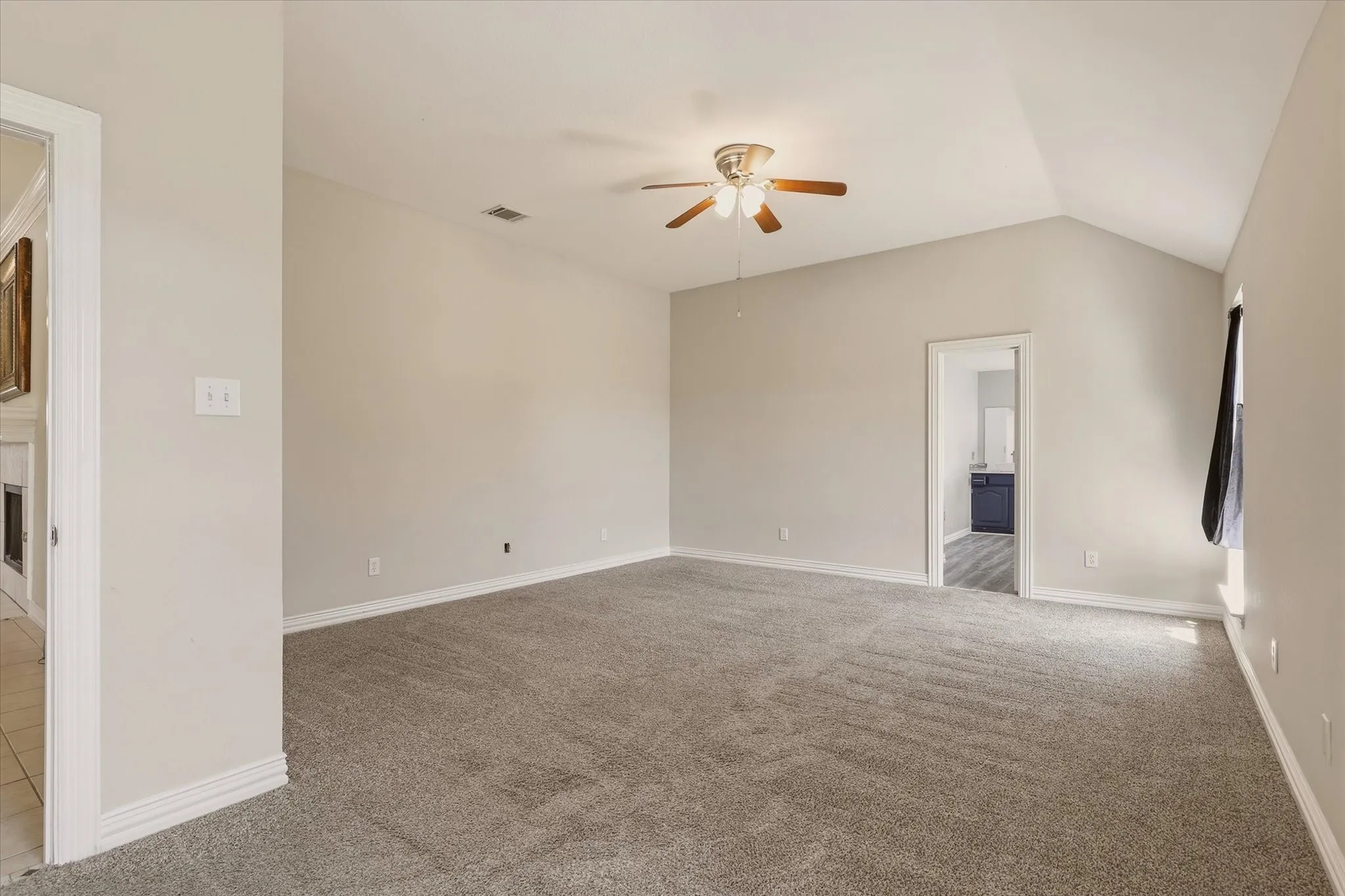 Single Family Residence For Sale in Collin County , 1150 Scarlett Drive, Lucas, Texas 75002, 5 Bedroom, 6 Bathroom, 5 Garage spaces, 4,734 Sqft, built in 2003, mls#21387400, Real Estate Agent in Lucas, Homes For Sale in Collin county, Homes For Sale in Lucas, Realtor in Lucas Texas, Real Estate Brokerage Independent Realty Texas, Luminita Cordes Realtor
