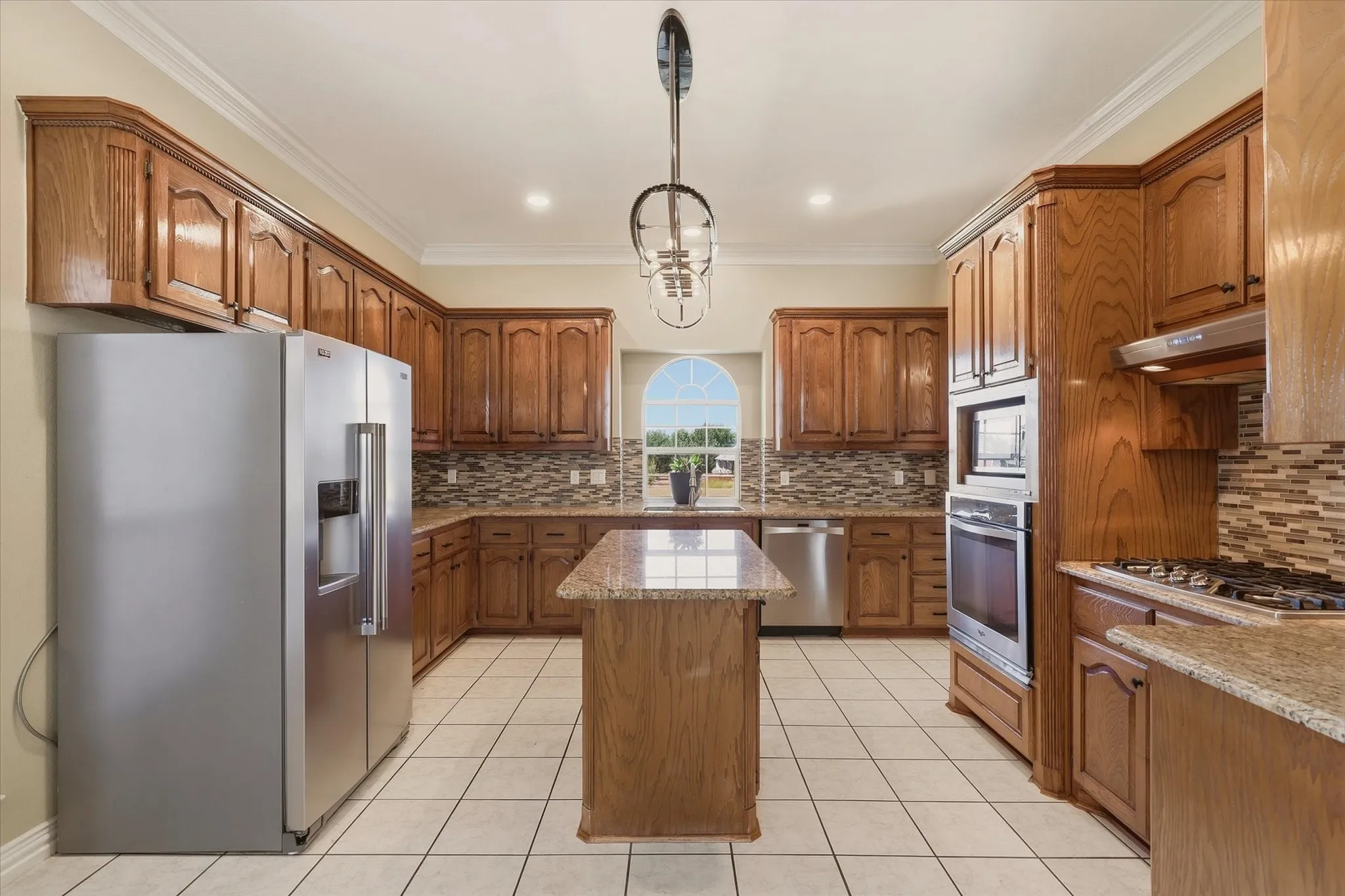 Single Family Residence For Sale in Collin County , 1150 Scarlett Drive, Lucas, Texas 75002, 5 Bedroom, 6 Bathroom, 5 Garage spaces, 4,734 Sqft, built in 2003, mls#21387400, Real Estate Agent in Lucas, Homes For Sale in Collin county, Homes For Sale in Lucas, Realtor in Lucas Texas, Real Estate Brokerage Independent Realty Texas, Luminita Cordes Realtor