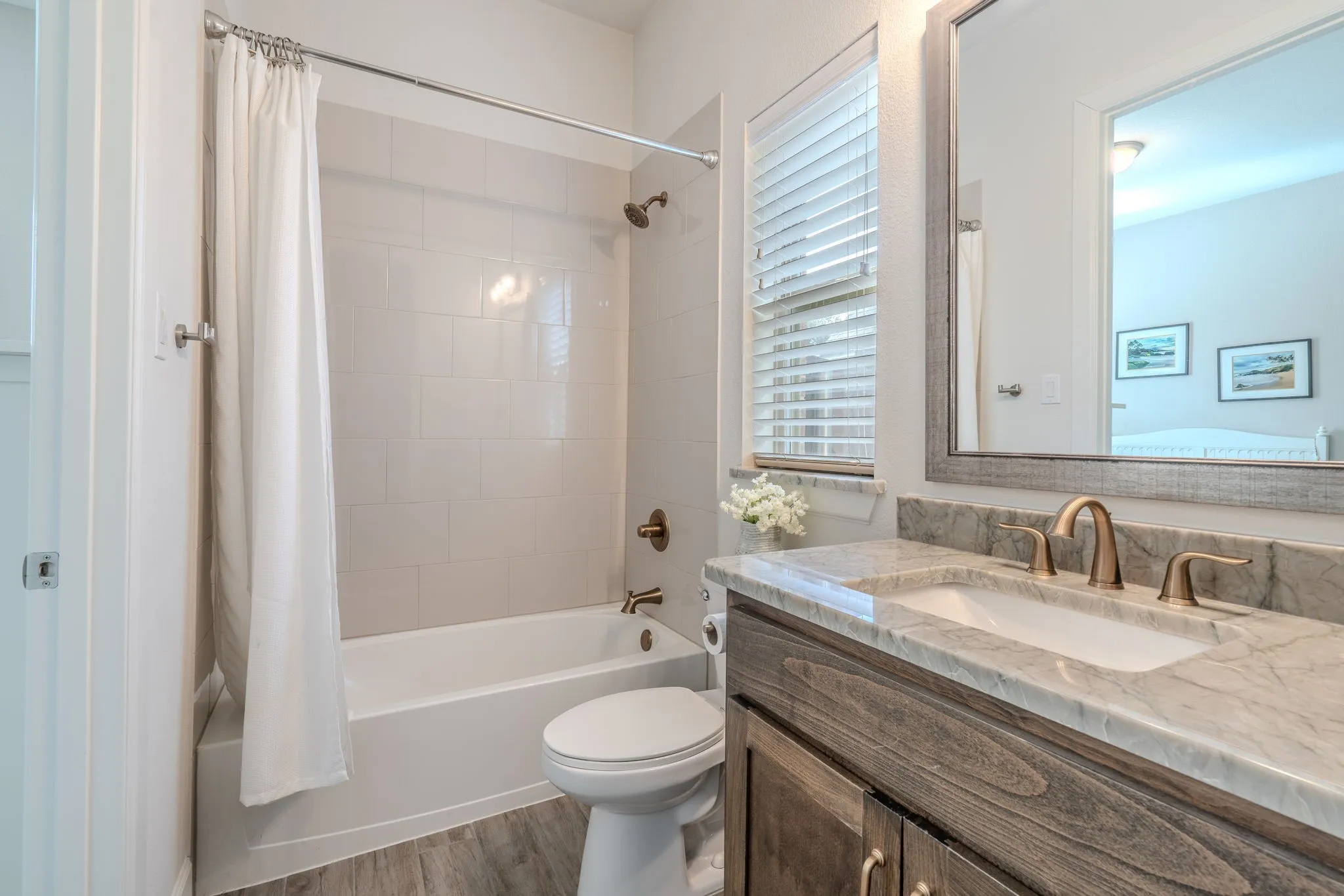 Single Family Residence For Sale in Denton County , 4945 Campbeltown Drive, Flower Mound, Texas 75028, 4 Bedroom, 3 Bathroom, 3 Garage spaces, 2,739 Sqft, built in 2020, mls#21368203, Real Estate Agent in Flower Mound, Homes For Sale in Denton county, Homes For Sale in Flower Mound, Realtor in Flower Mound Texas, Real Estate Brokerage Independent Realty Texas, Luminita Cordes Realtor