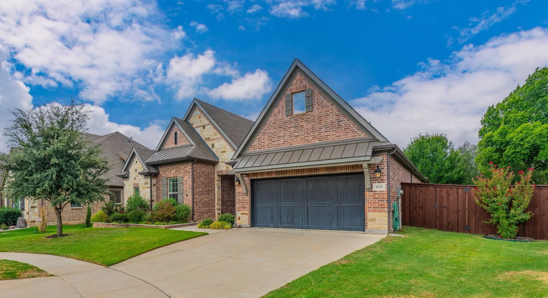 Single Family Residence For Sale in Denton County , 4945 Campbeltown Drive, Flower Mound, Texas 75028, 4 Bedroom, 3 Bathroom, 3 Garage spaces, 2,739 Sqft, built in 2020, mls#21368203, Real Estate Agent in Flower Mound, Homes For Sale in Denton county, Homes For Sale in Flower Mound, Realtor in Flower Mound Texas, Real Estate Brokerage Independent Realty Texas, Luminita Cordes Realtor