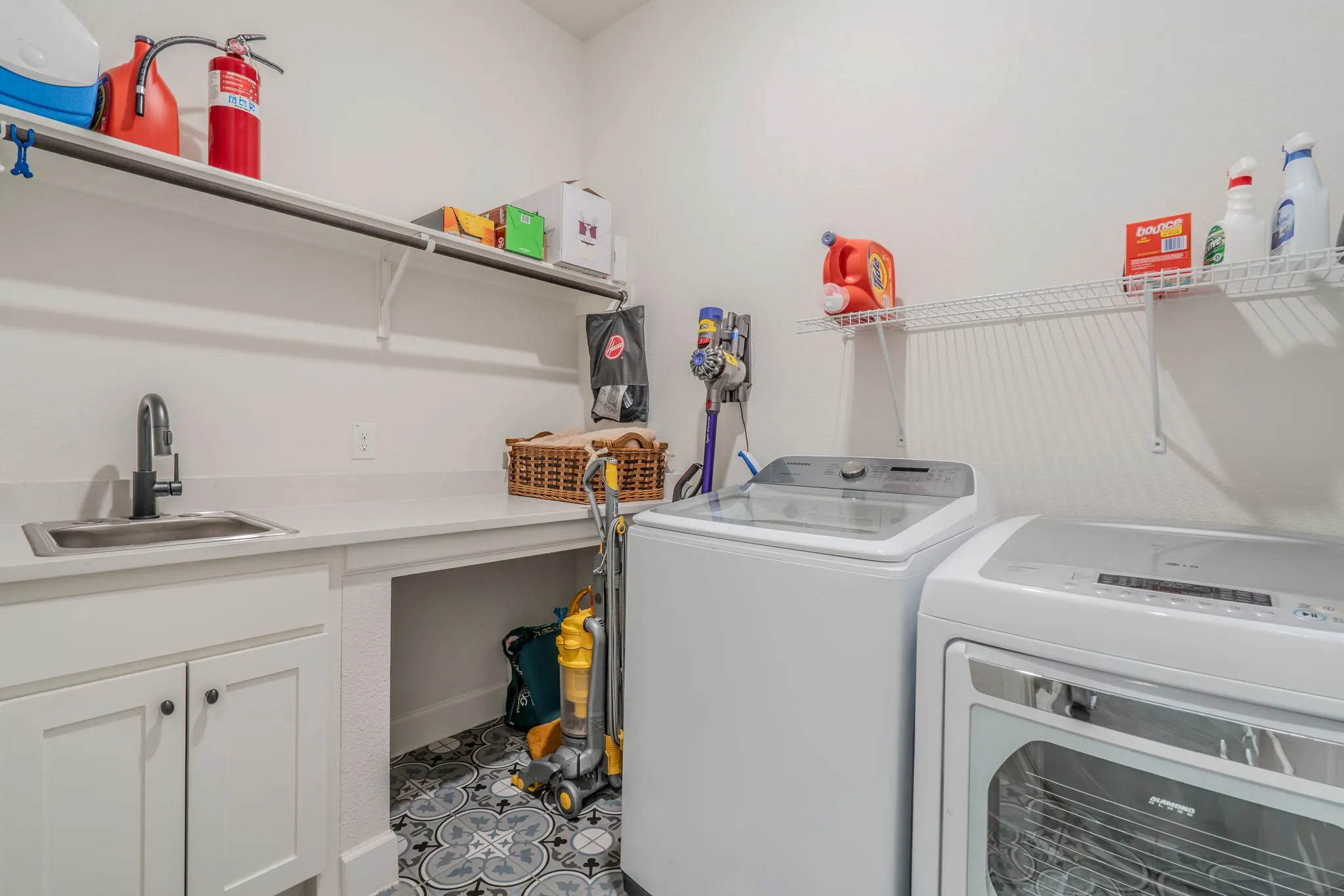 Single Family Residence For Sale in Denton County , 4945 Campbeltown Drive, Flower Mound, Texas 75028, 4 Bedroom, 3 Bathroom, 3 Garage spaces, 2,739 Sqft, built in 2020, mls#21368203, Real Estate Agent in Flower Mound, Homes For Sale in Denton county, Homes For Sale in Flower Mound, Realtor in Flower Mound Texas, Real Estate Brokerage Independent Realty Texas, Luminita Cordes Realtor